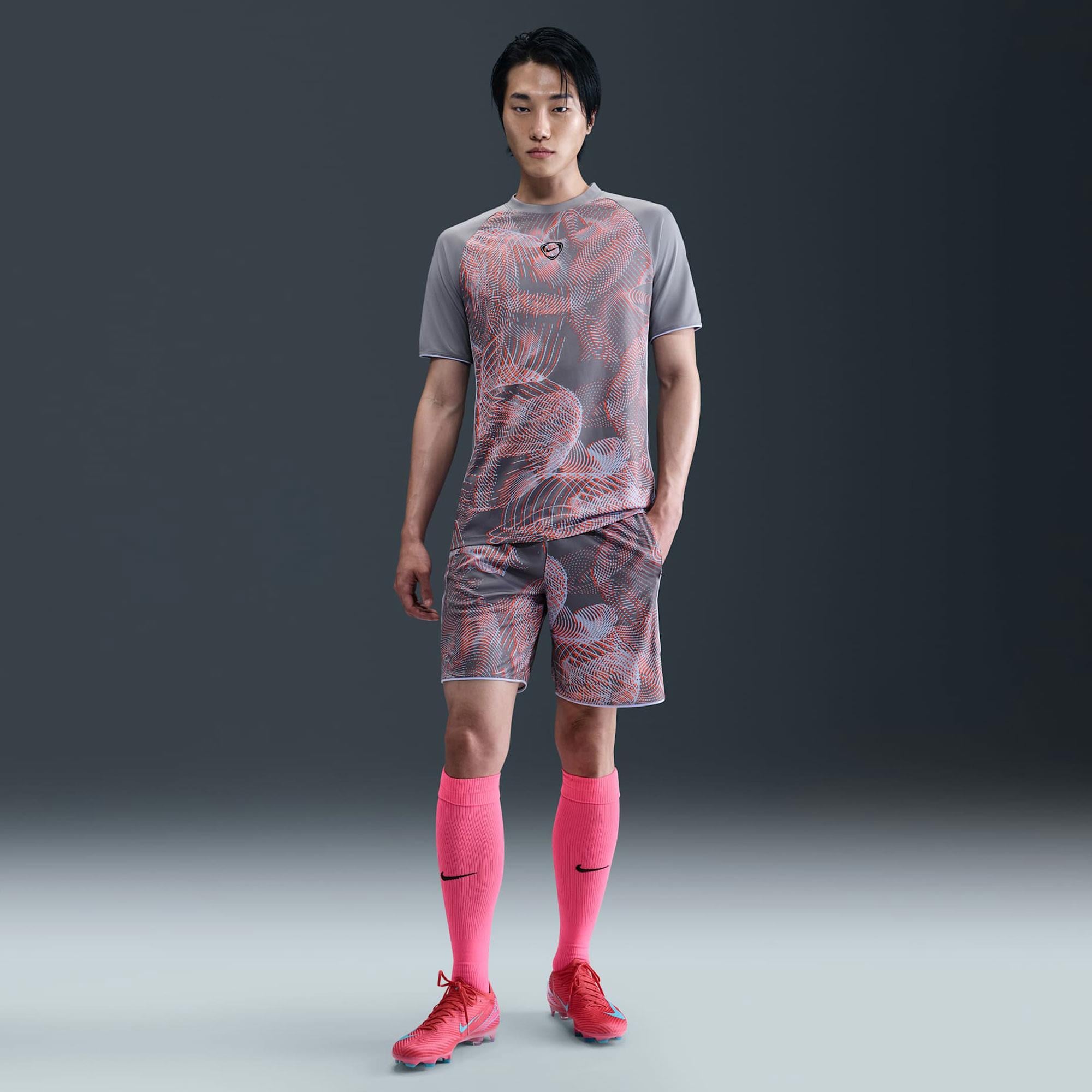 M NK DF ACD+ SHORT AOP - FÜME/KREM