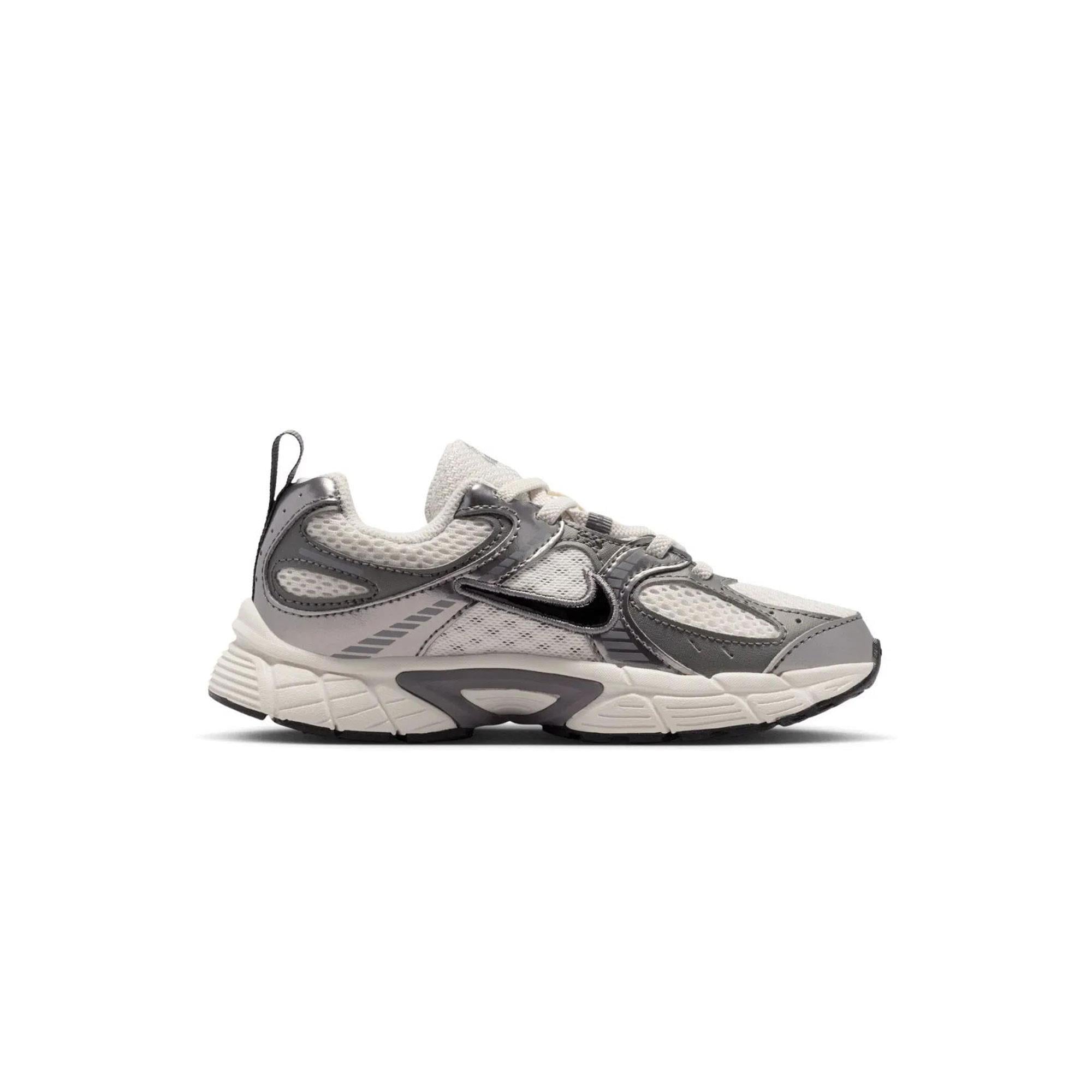 NIKE V5 RNR E (PS) - GRİ