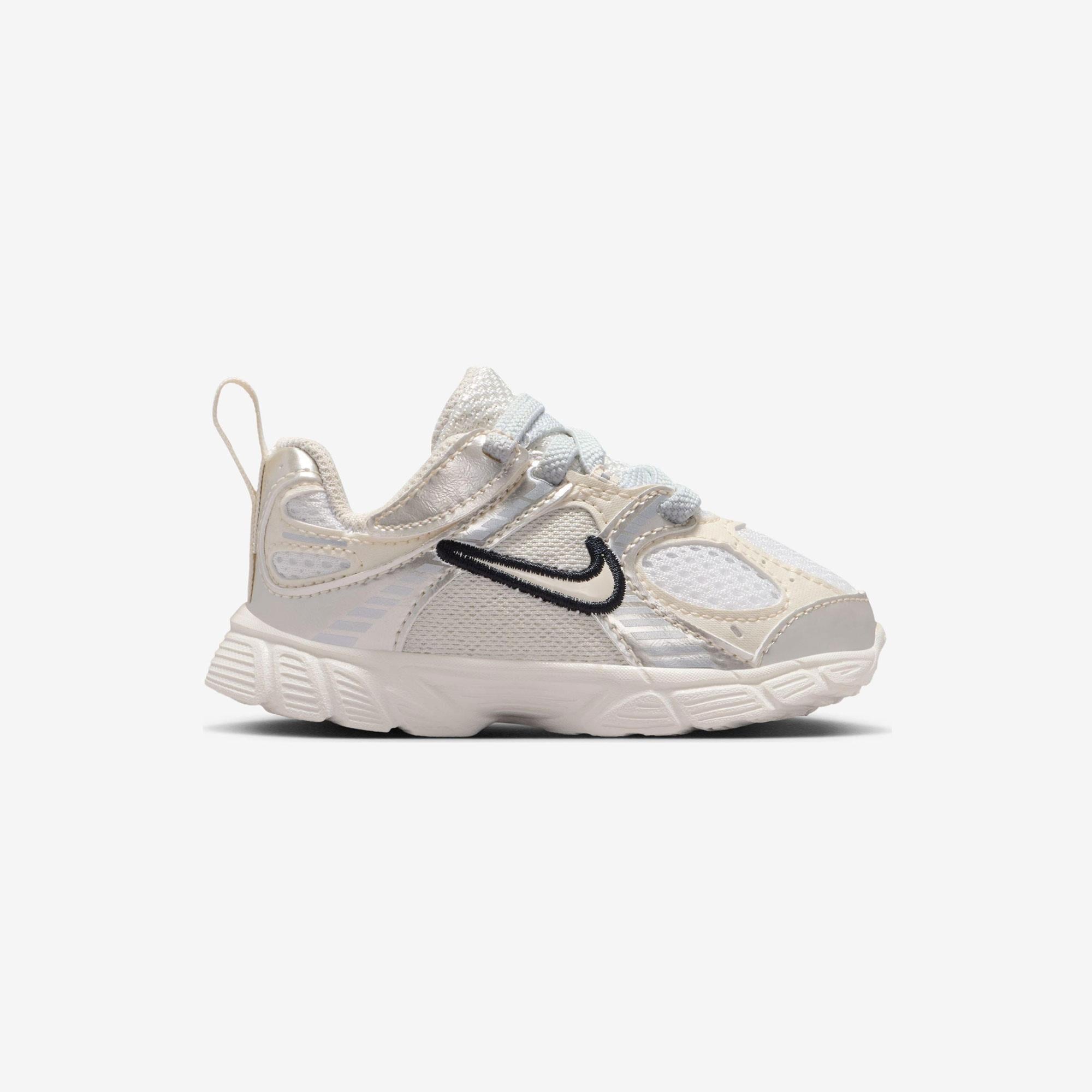 NIKE V5 RNR (TD) - SİYAH(MAT)