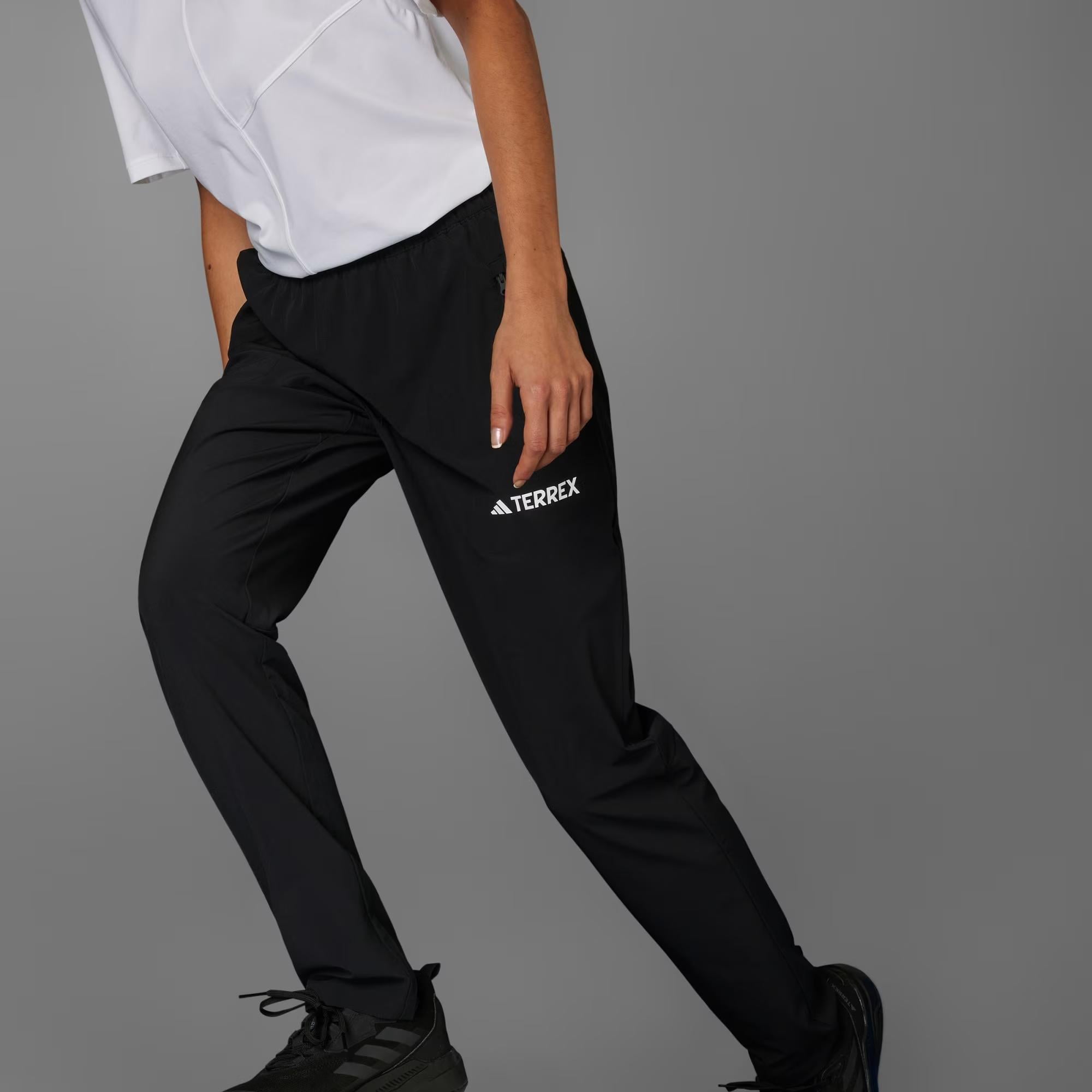 W MT ESS PANTS - ADIDAS SIYAH