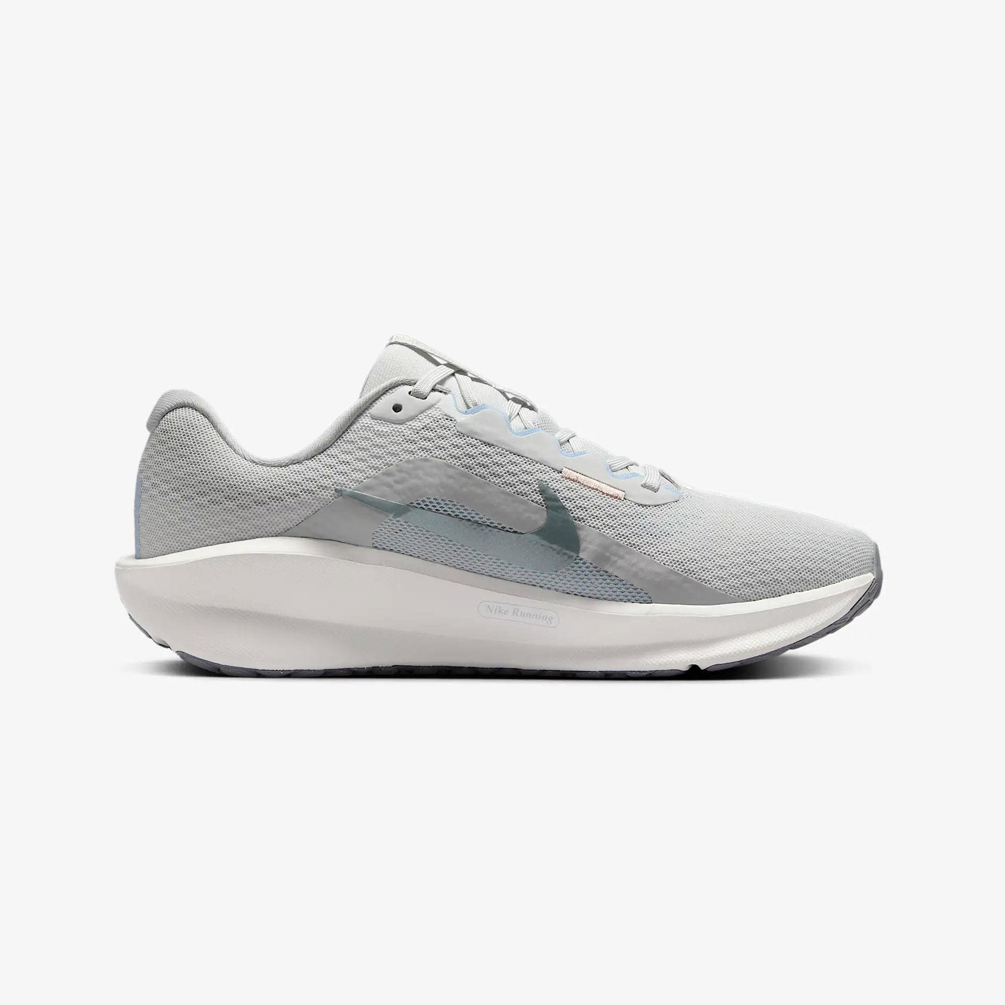 W NIKE DOWNSHIFTER 13 - GRİ(SİMLİ)
