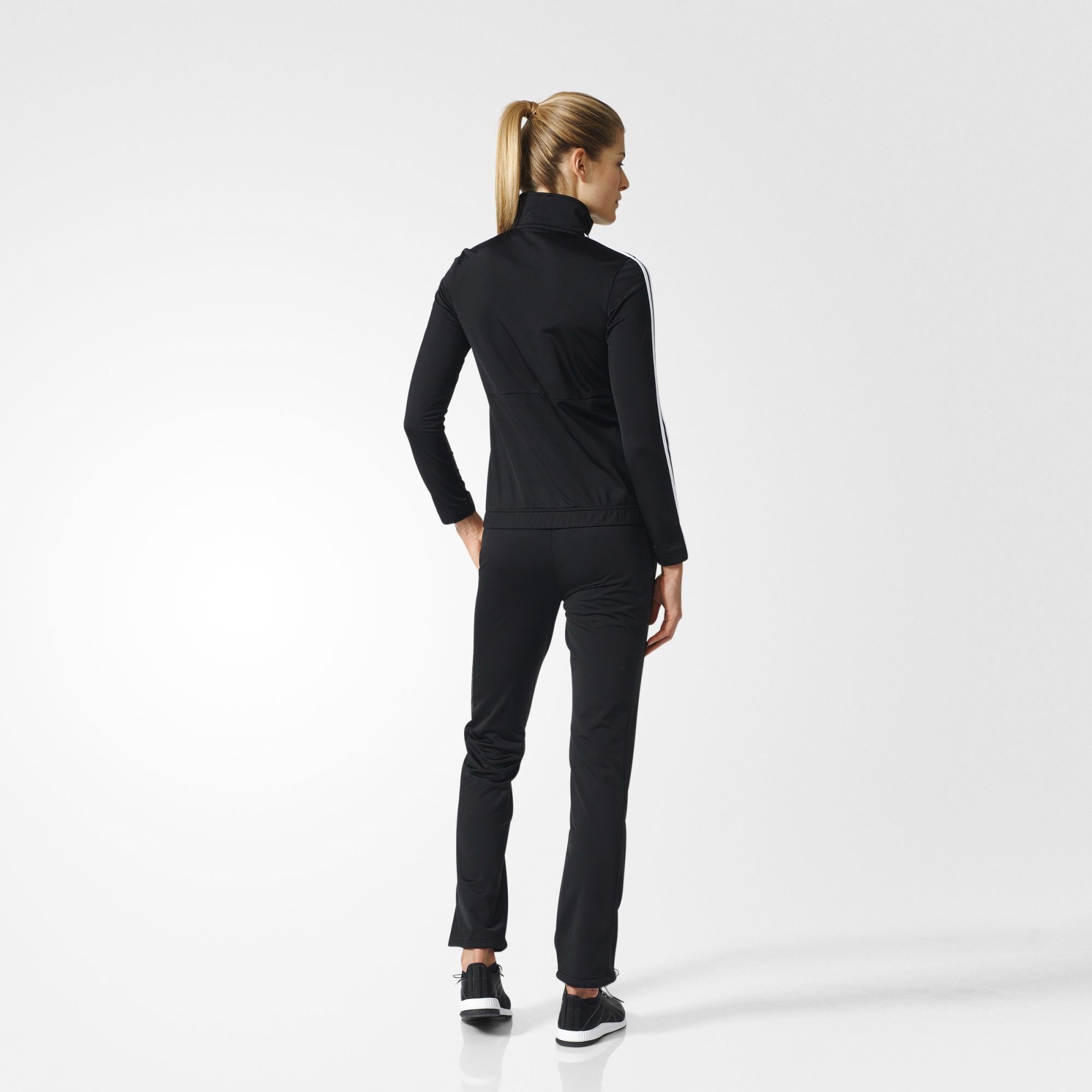adidas Back 2 Basics 3S Track Suit Bayan Eşofman Takımı Ürün kodu: BK4674 |  Etichet Sport