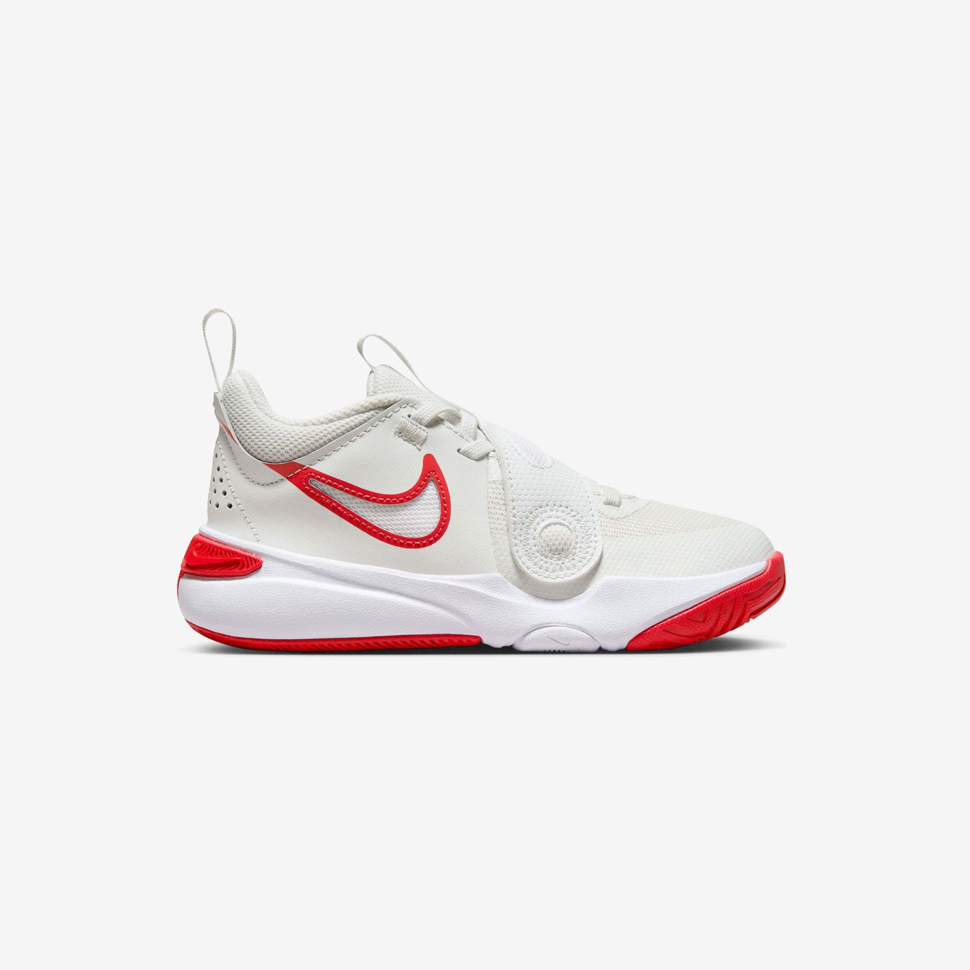 Nike team hustle youth shoes hotsell