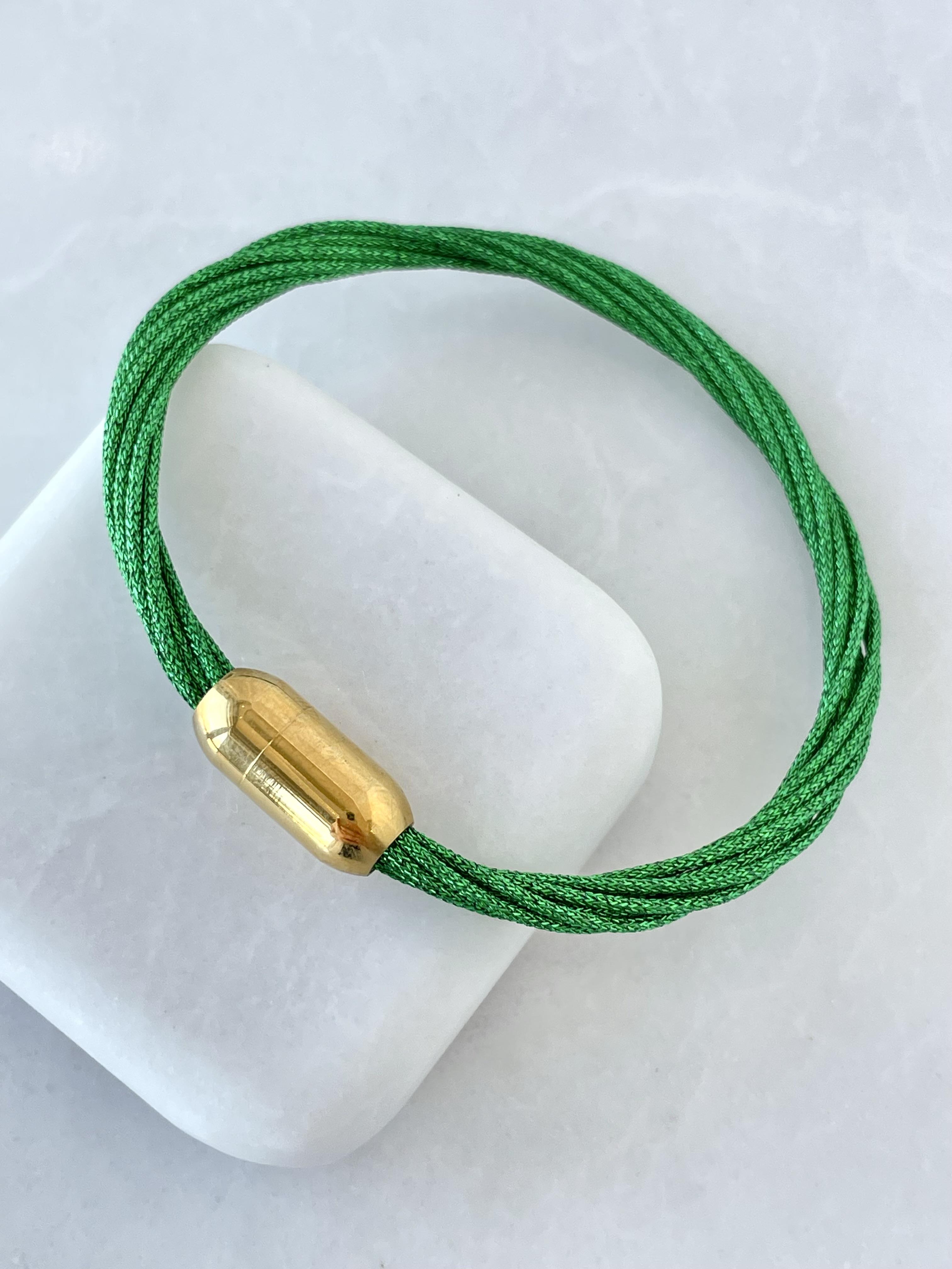 Çelik Simli Mıknatıslı İp Bileklik Yeşil