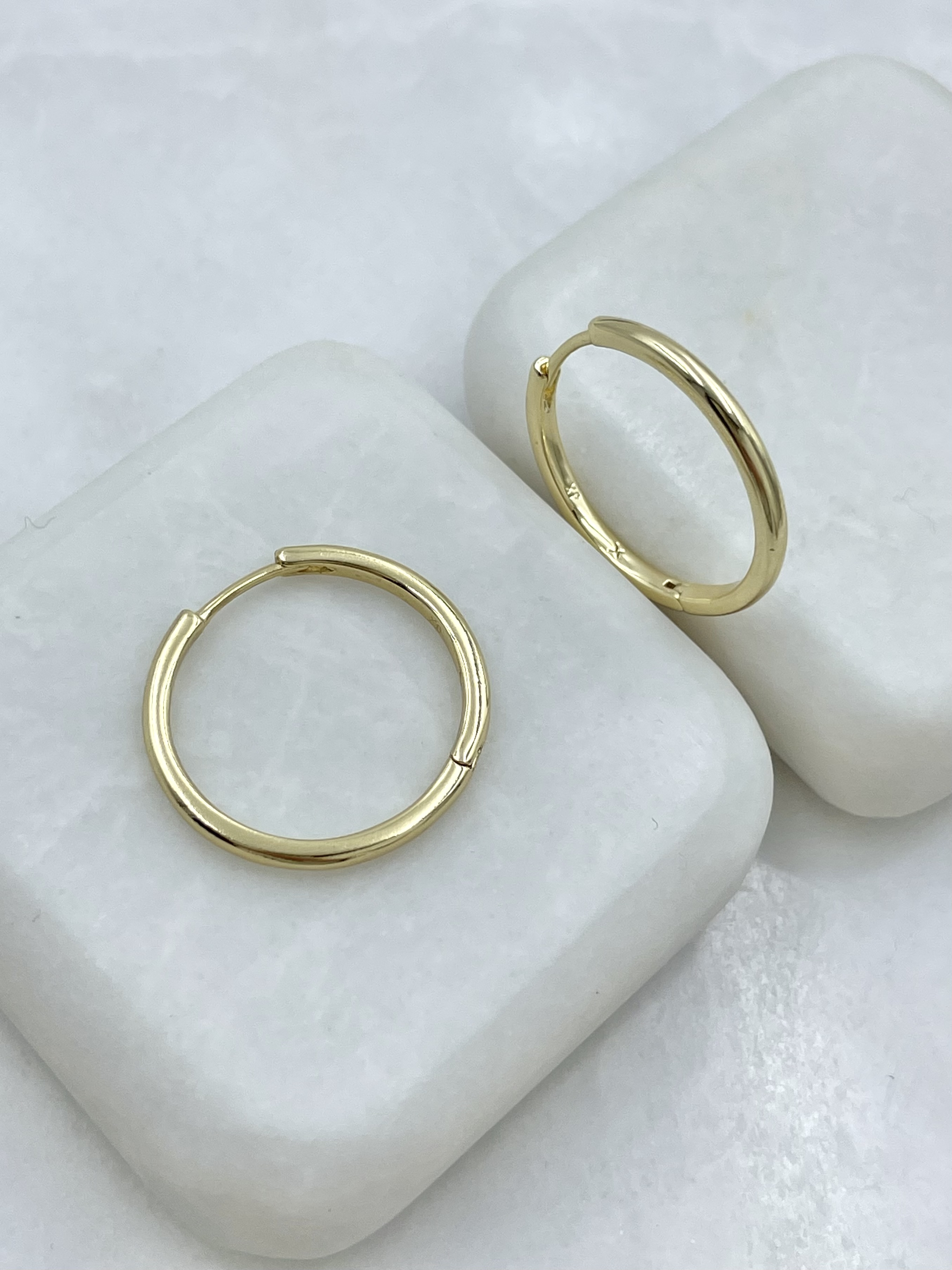 Özel Seri İnce Basic Halka Küpe Gold