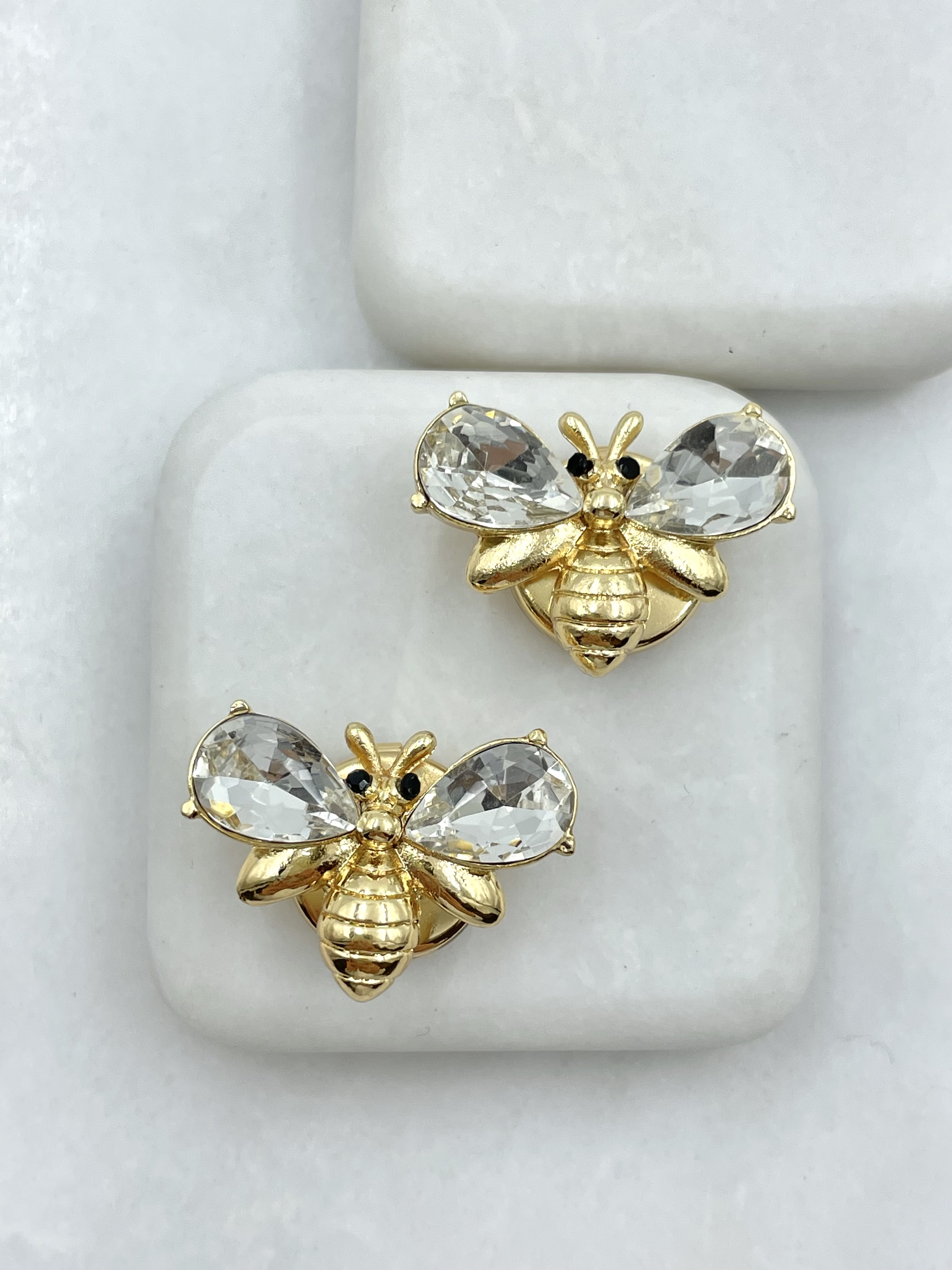 Kristal Arı Düğme Aksesuarı Gold