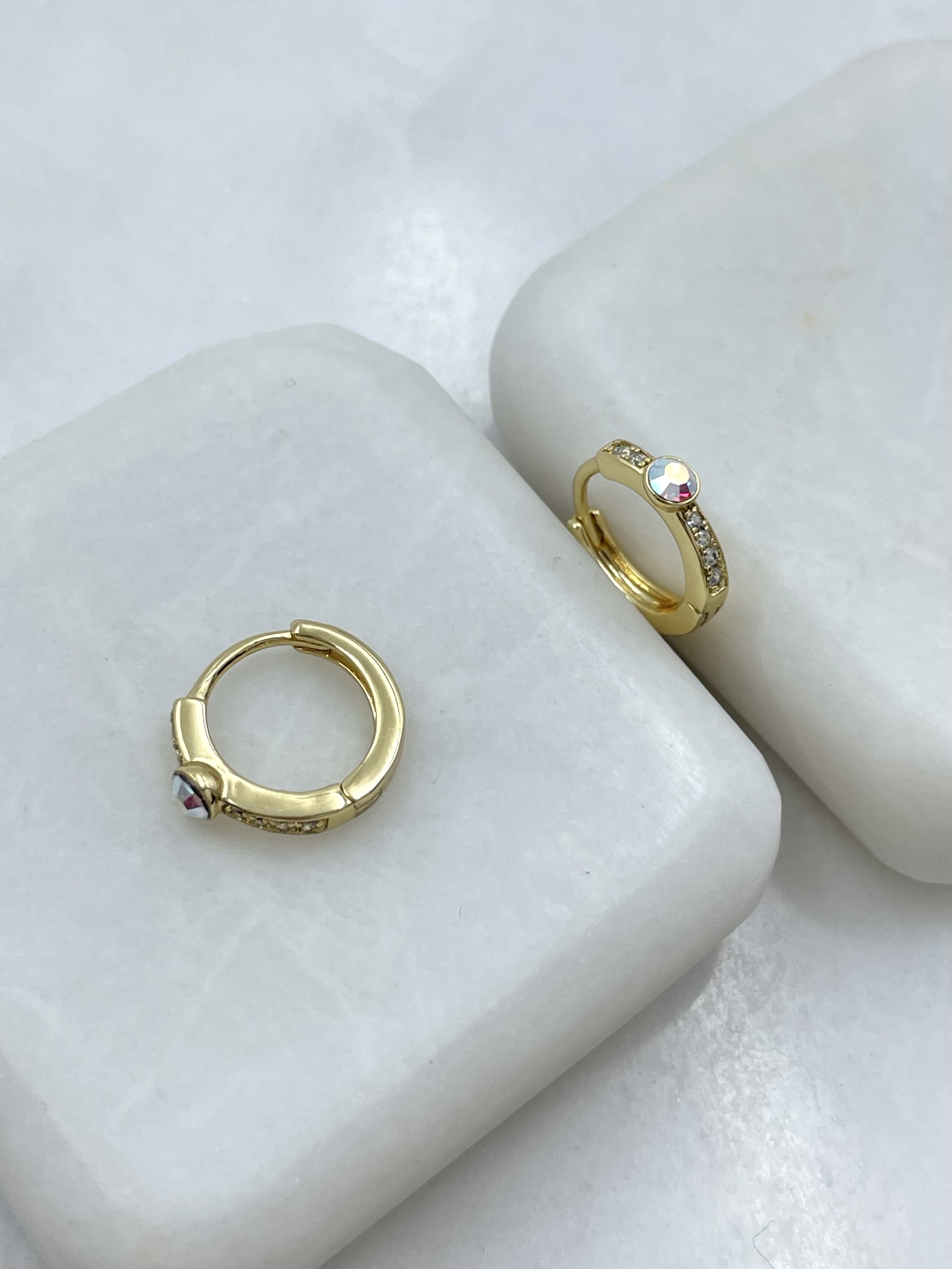 Özel Seri Minik Swarovski Taşlı Halka Küpe Gold