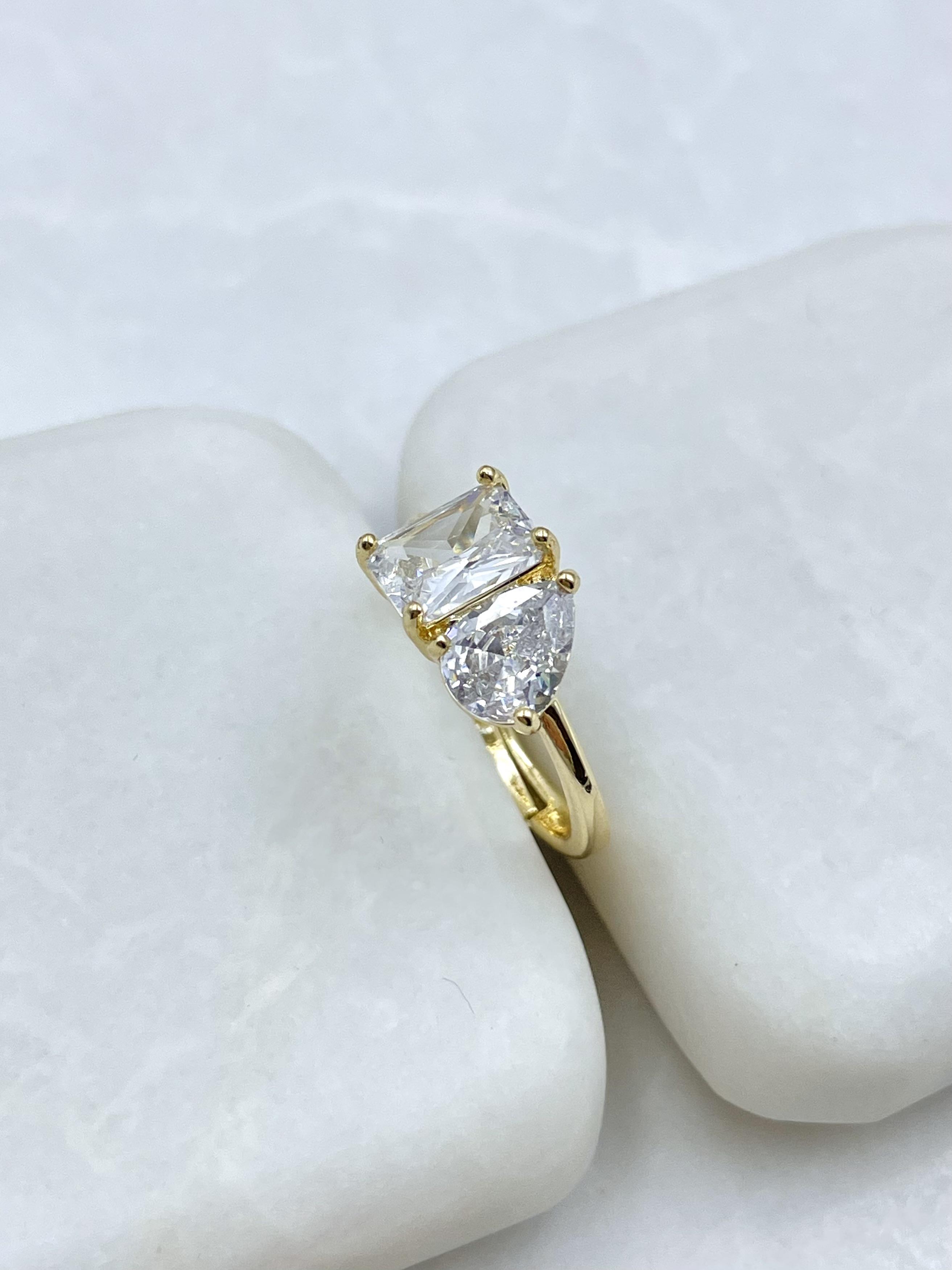 Altın Kaplama Kare ve Damla Kristal Taşlı Yüzük Gold