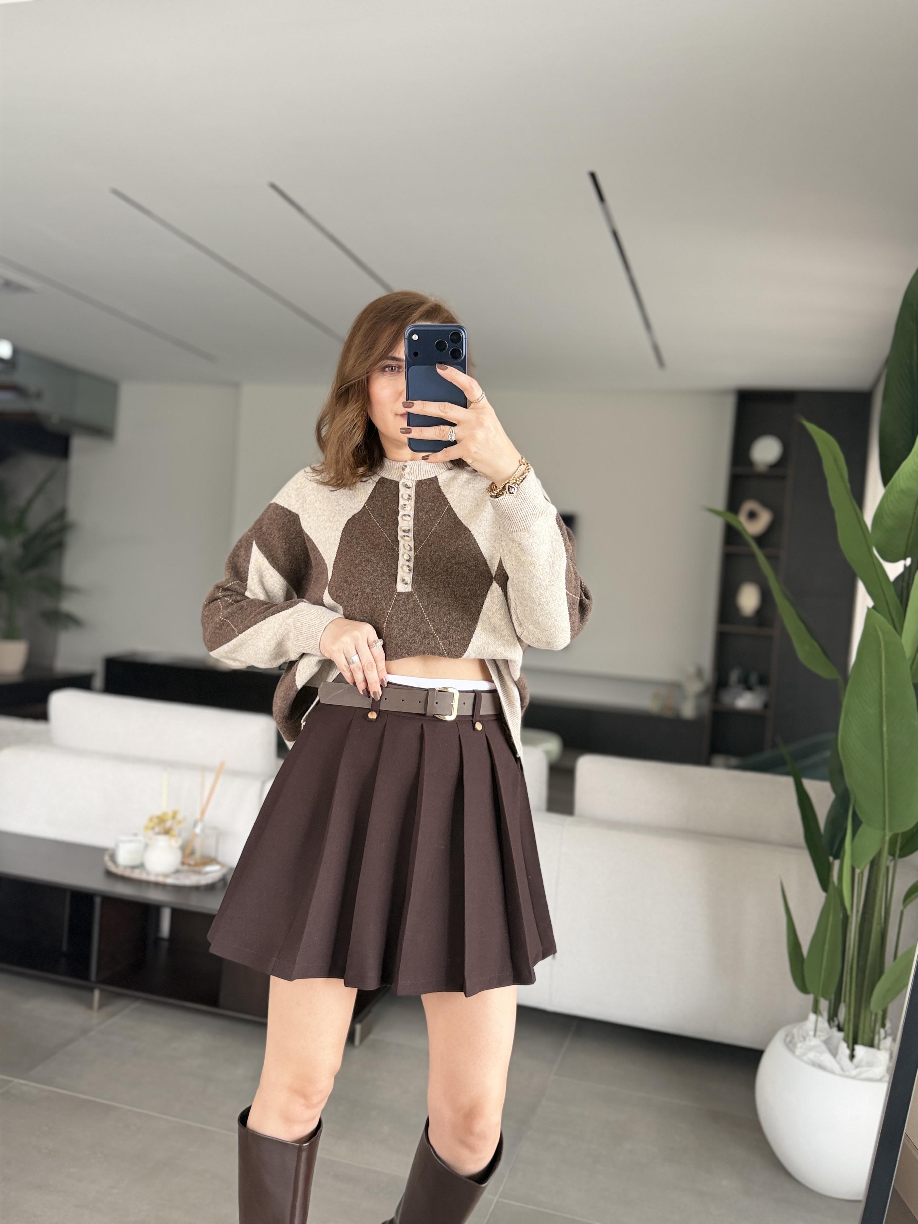 Acı Kahve Bel Garni Detay Pileli Etek