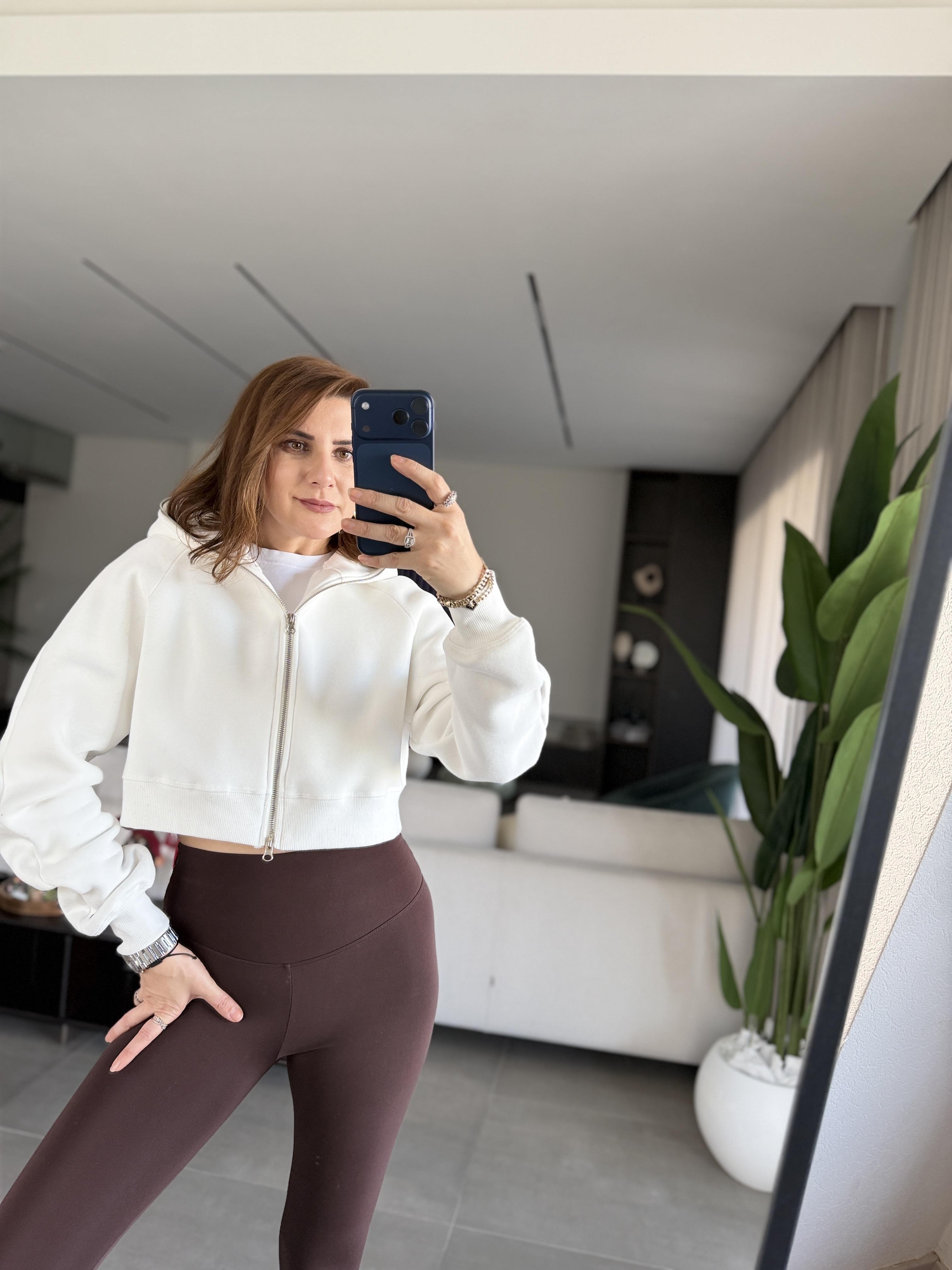 Beyaz  İçi Şardonlu Üç İplik Fermuarlı Ceket