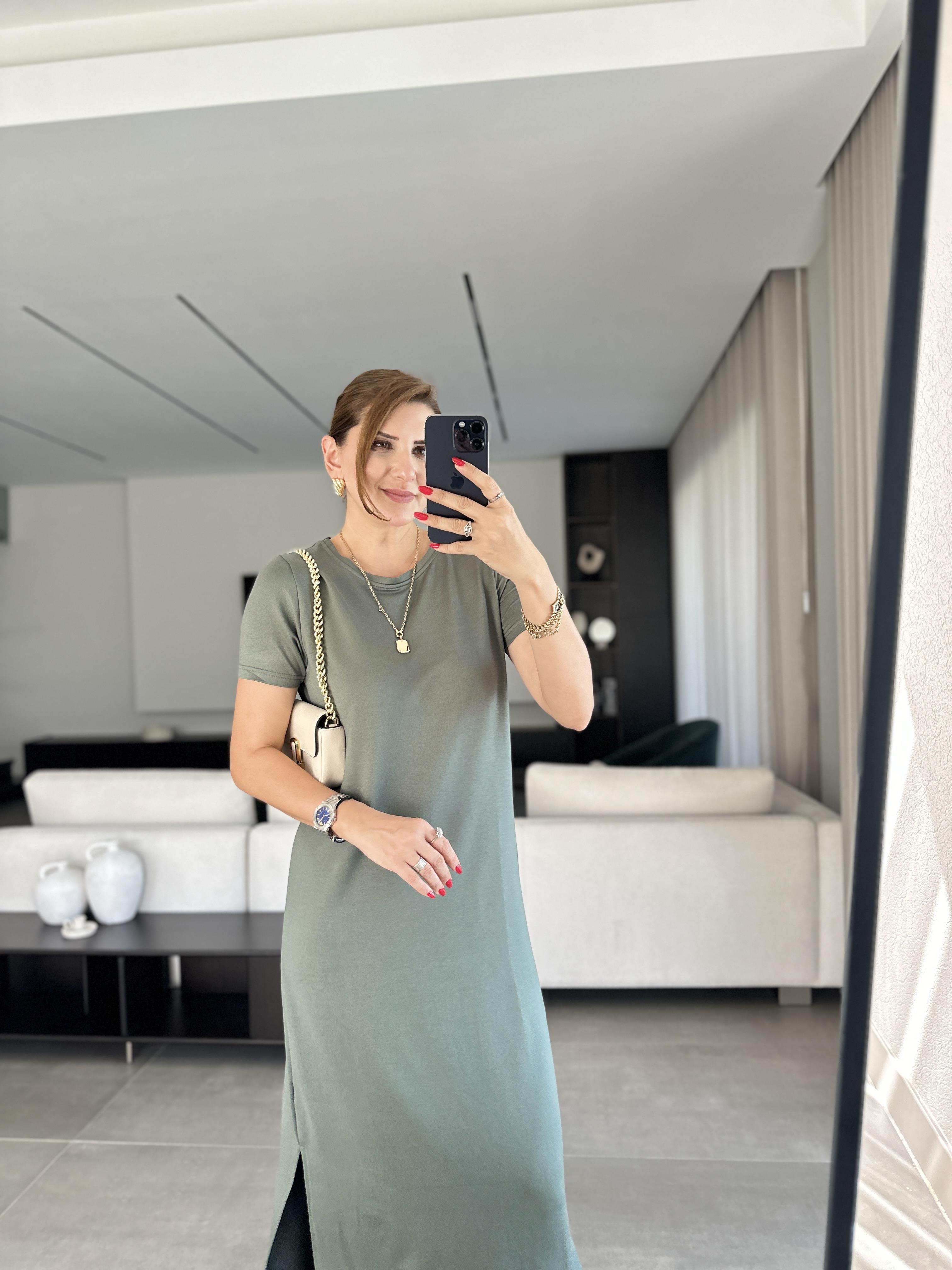 Haki Kısa Kollu Basic Yırtmaçlı Elbise