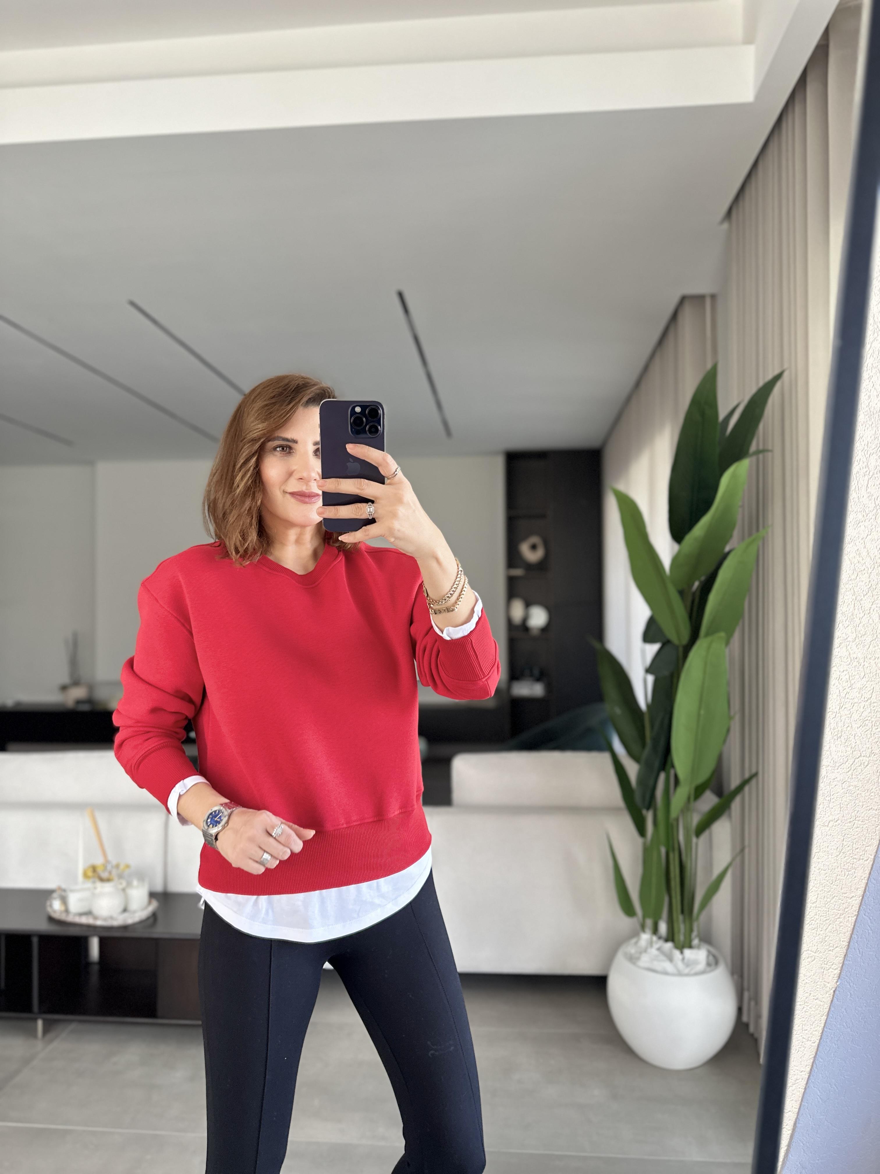 Kırmızı T-shirt Görünümlü Üç İplik Sweat