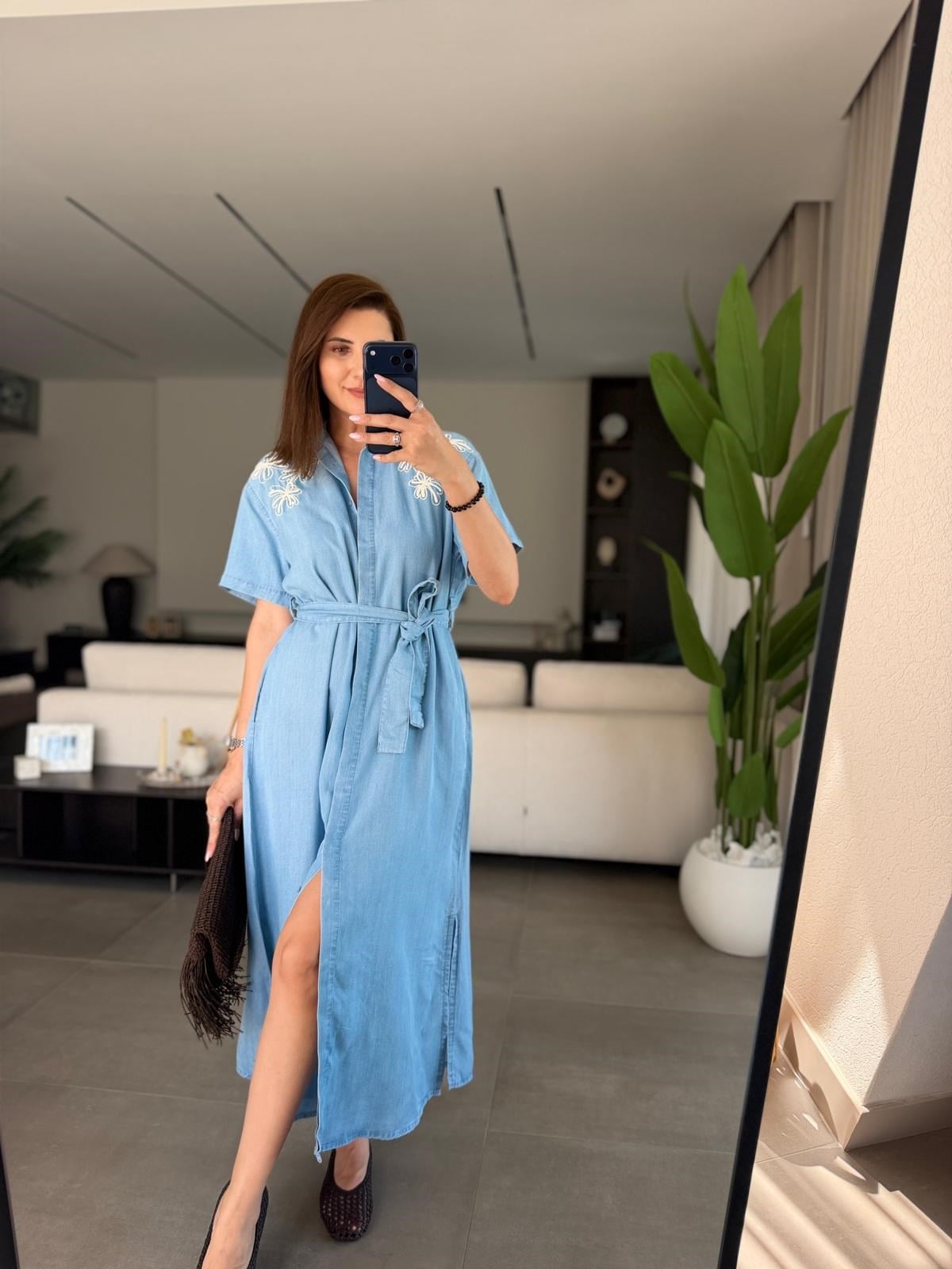 Mavi Nakışlı Tencel Kısa Kollu Elbise