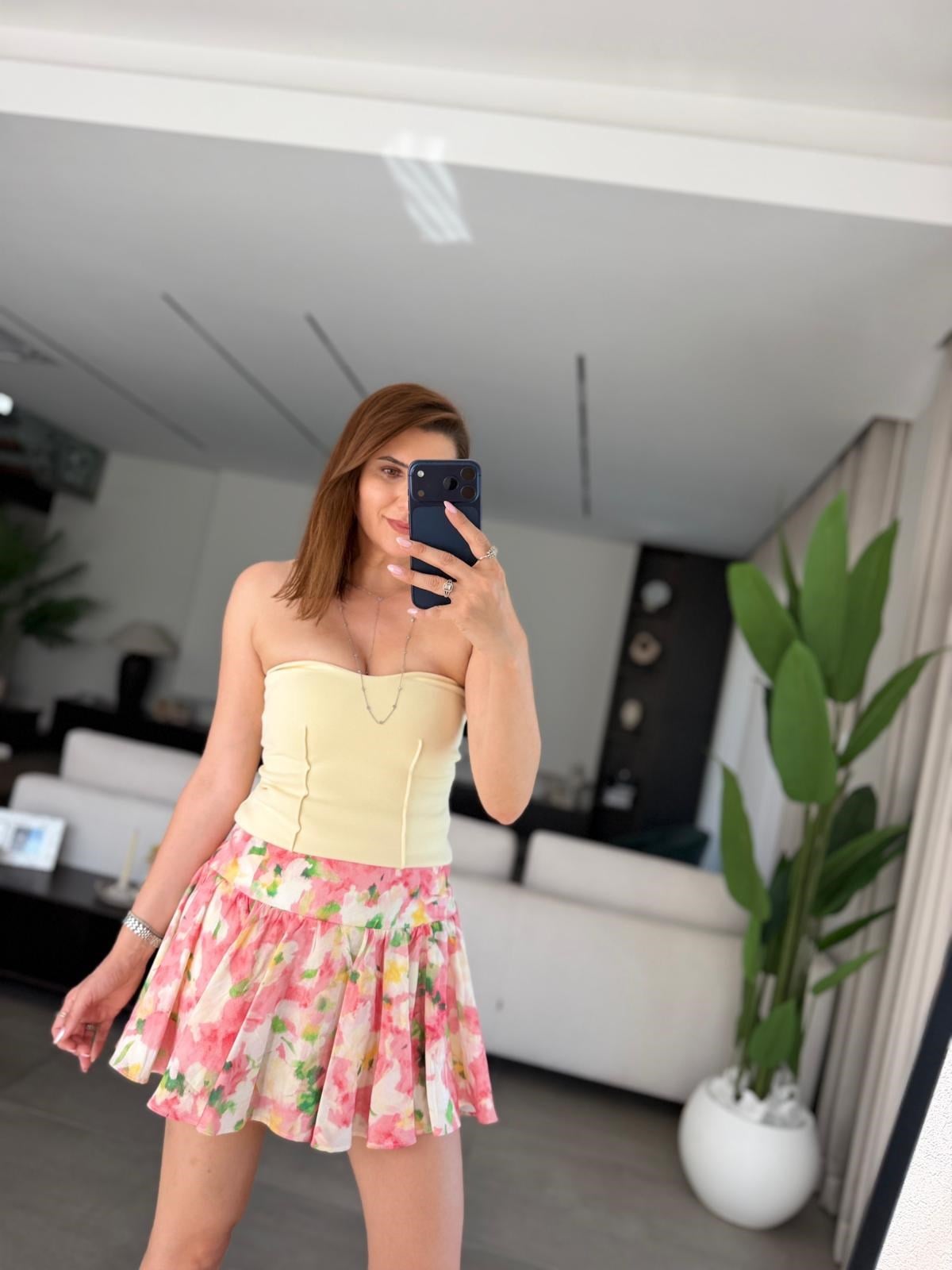 Pembe Çiçek Desenlı İçi Şort Etek