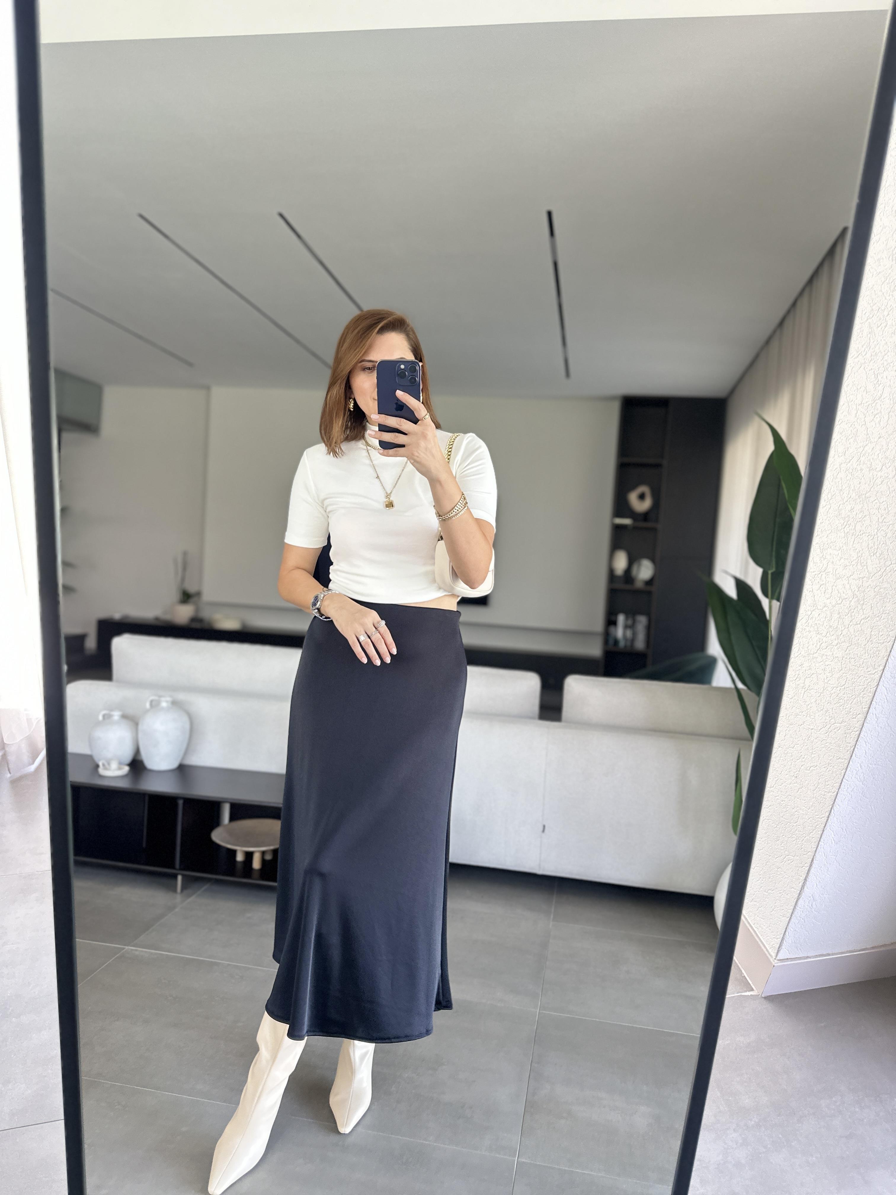 Siyah Bel Lastikli Çan Etek