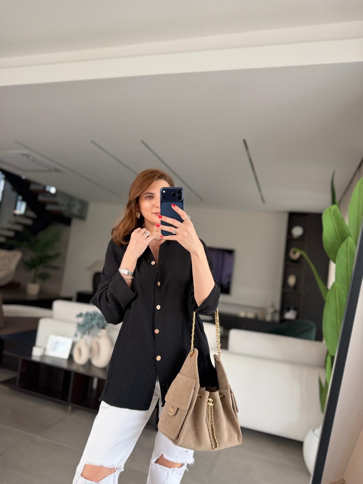 Siyah Önü Dikiş Detay Oversize Gömlek