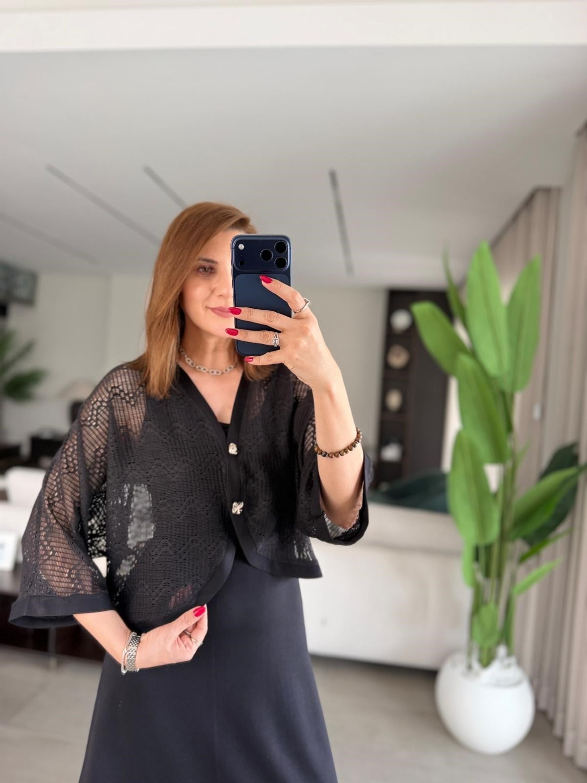 Siyah Yırtmaçlı Modal Üstü Hırka Elbise