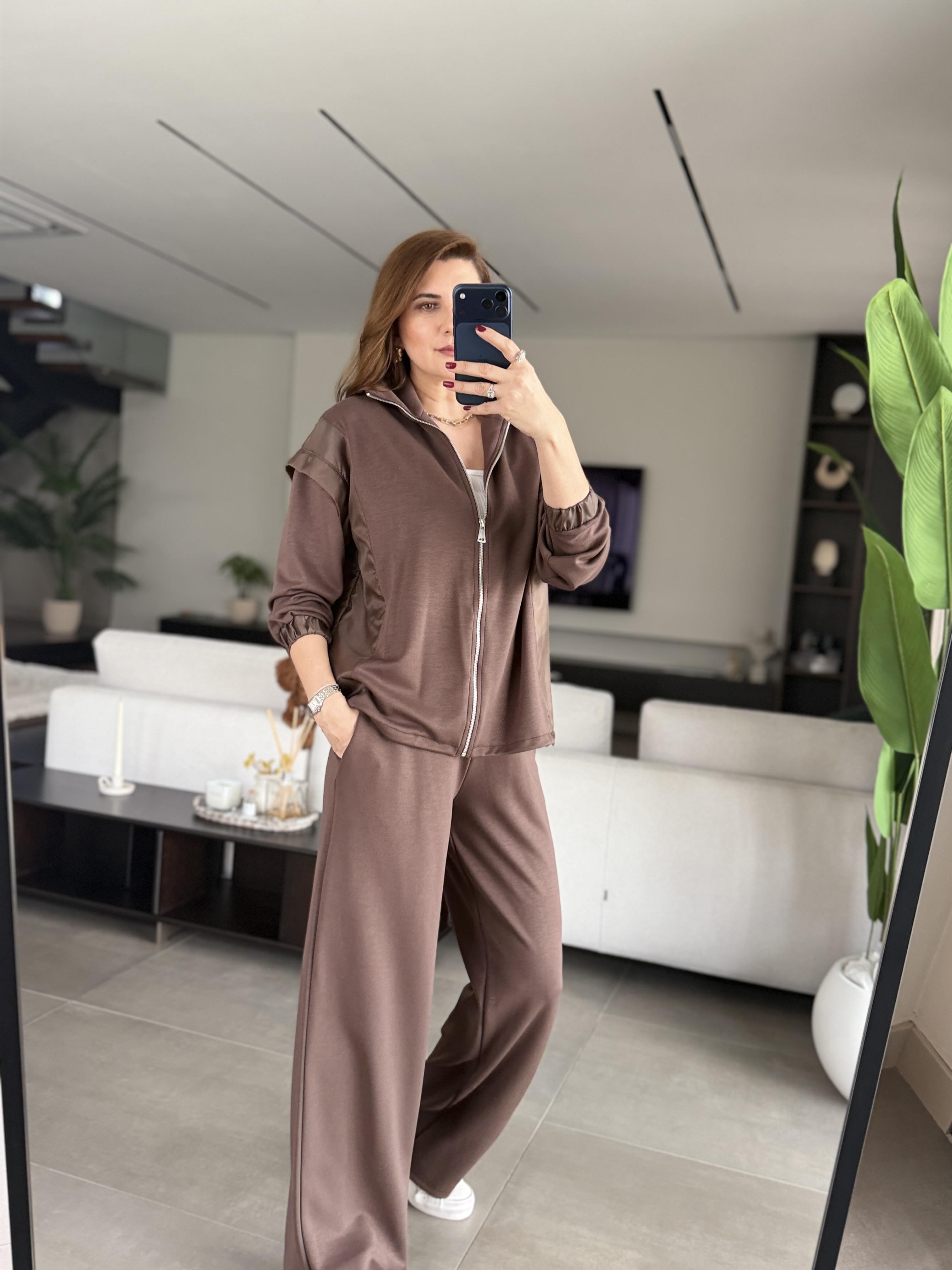 Yanı Saten Garnili Ceket Takım