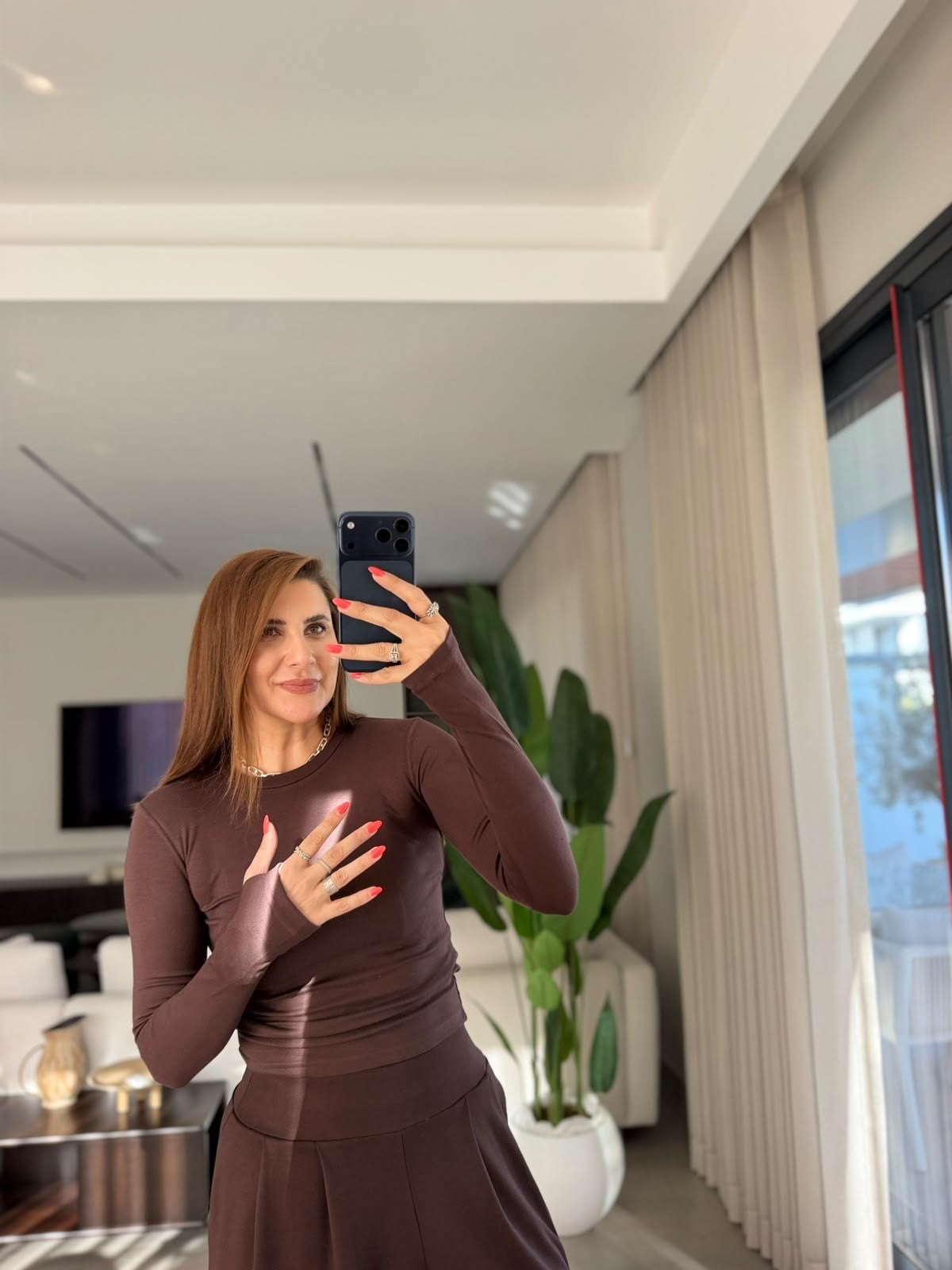 Acı Kahve Elan Parmak Geçmeli Uzun Kollu Bluz