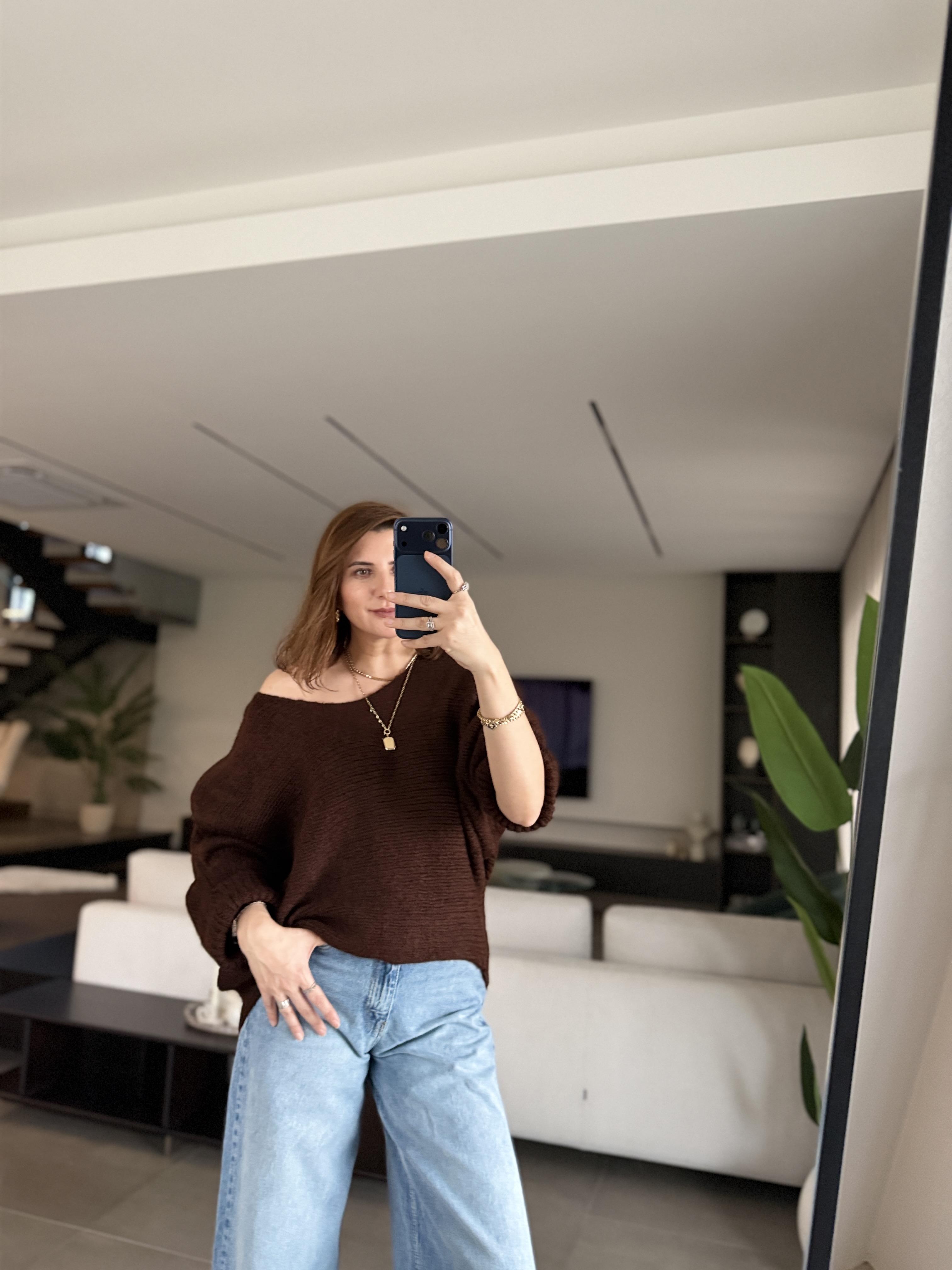 Acı Kahve Kol Katlamalı Triko Kazak