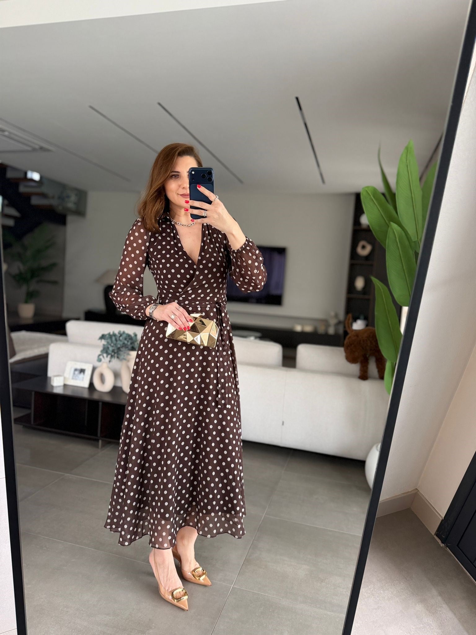 Acı Kahve Puantiyeli Şifon Elbise