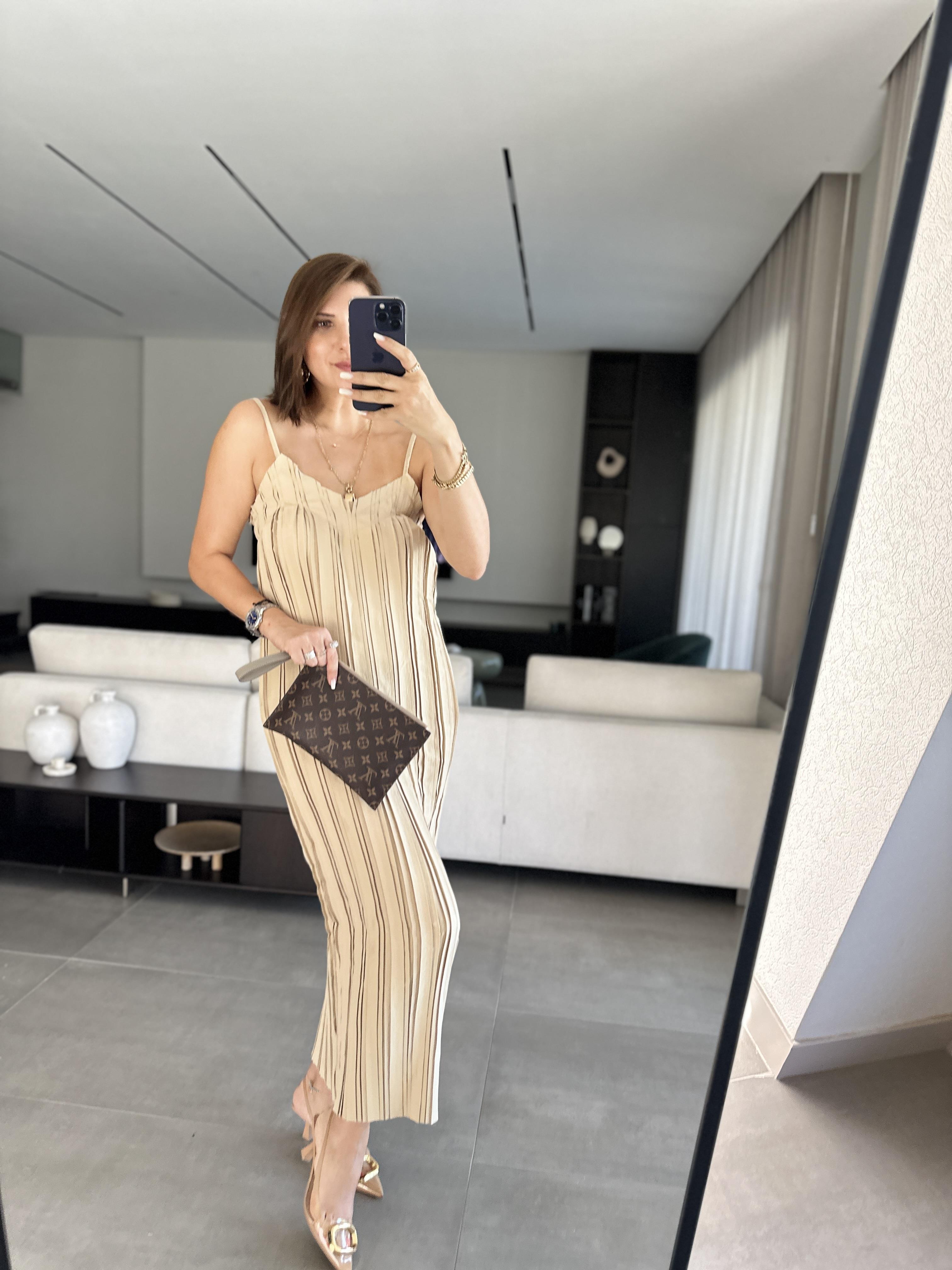 Arlo Piliseli Elbise