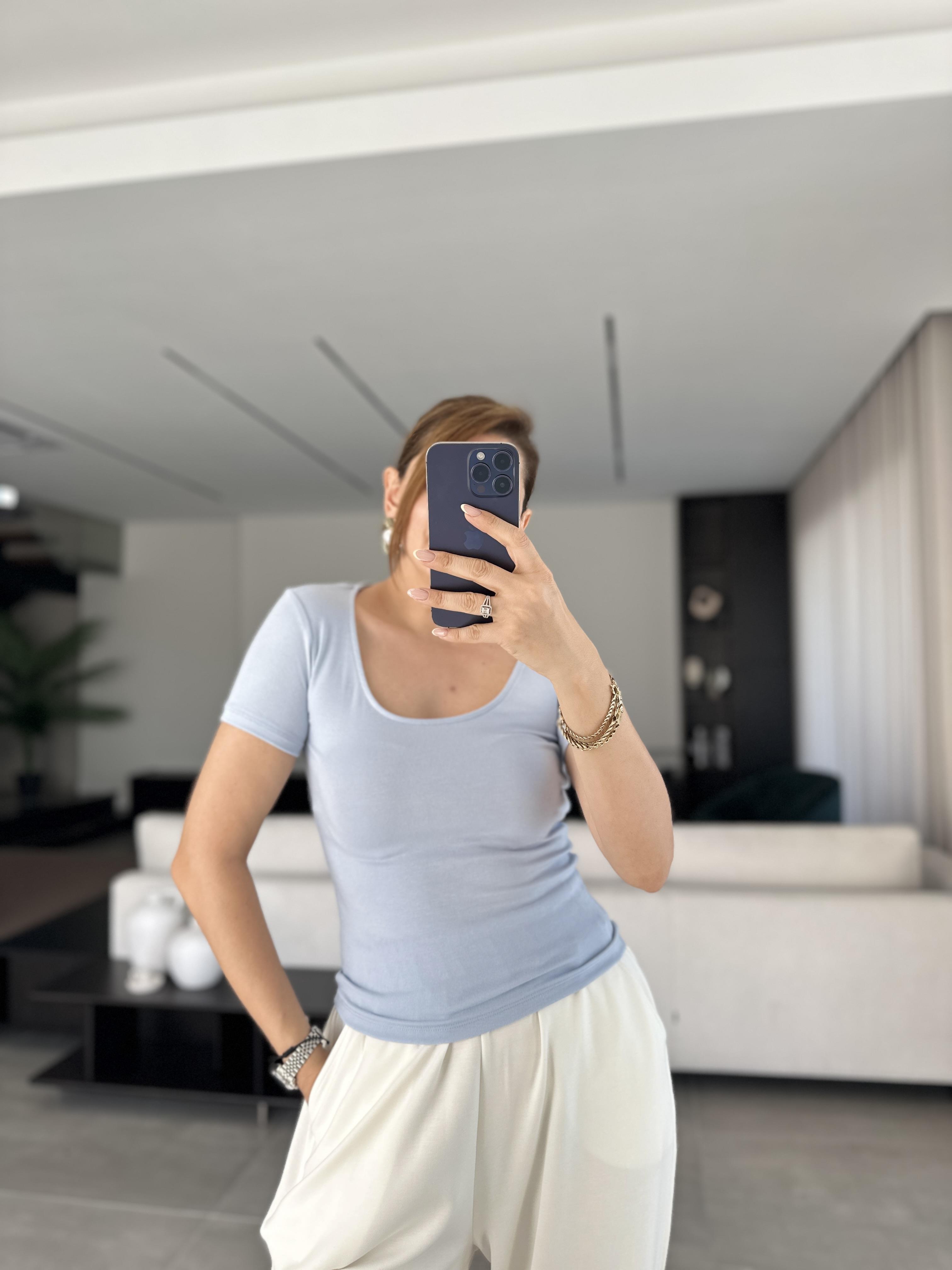 Bebemavi Kepçe Yaka T-shirt