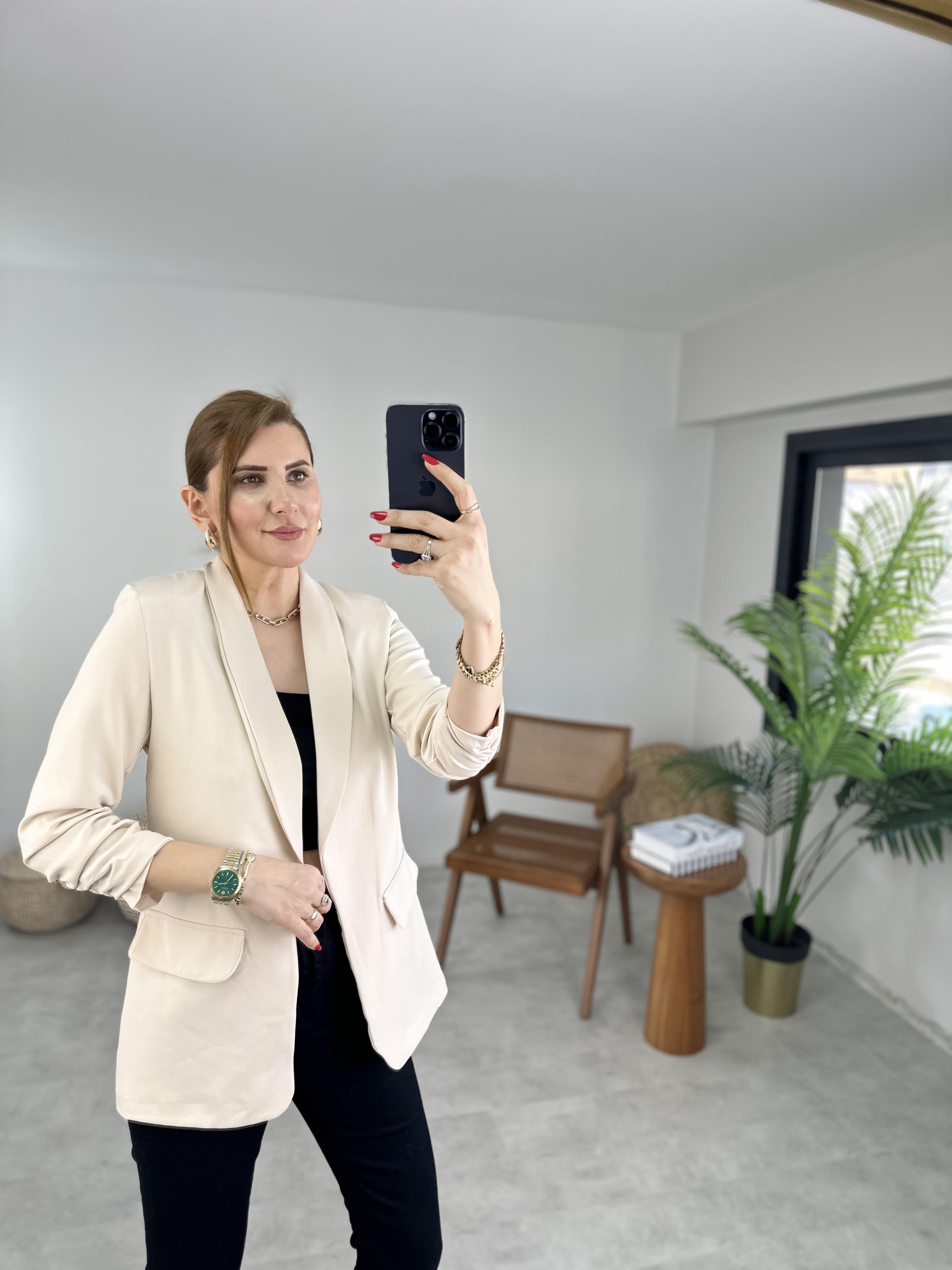 Bej Kol Büzgülü Blazer