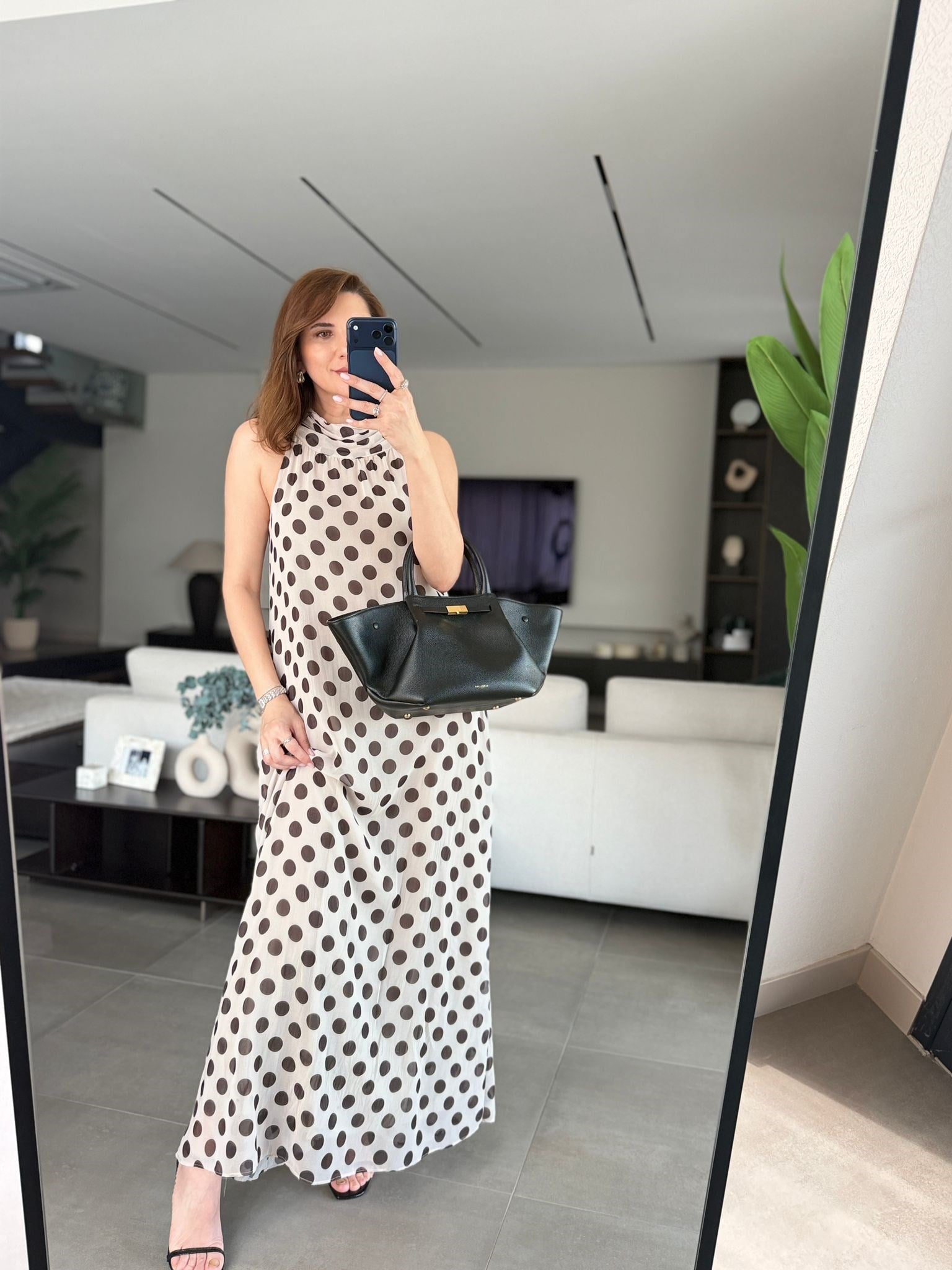 Bej Puantiyeli Kolsuz Uzun Elbise