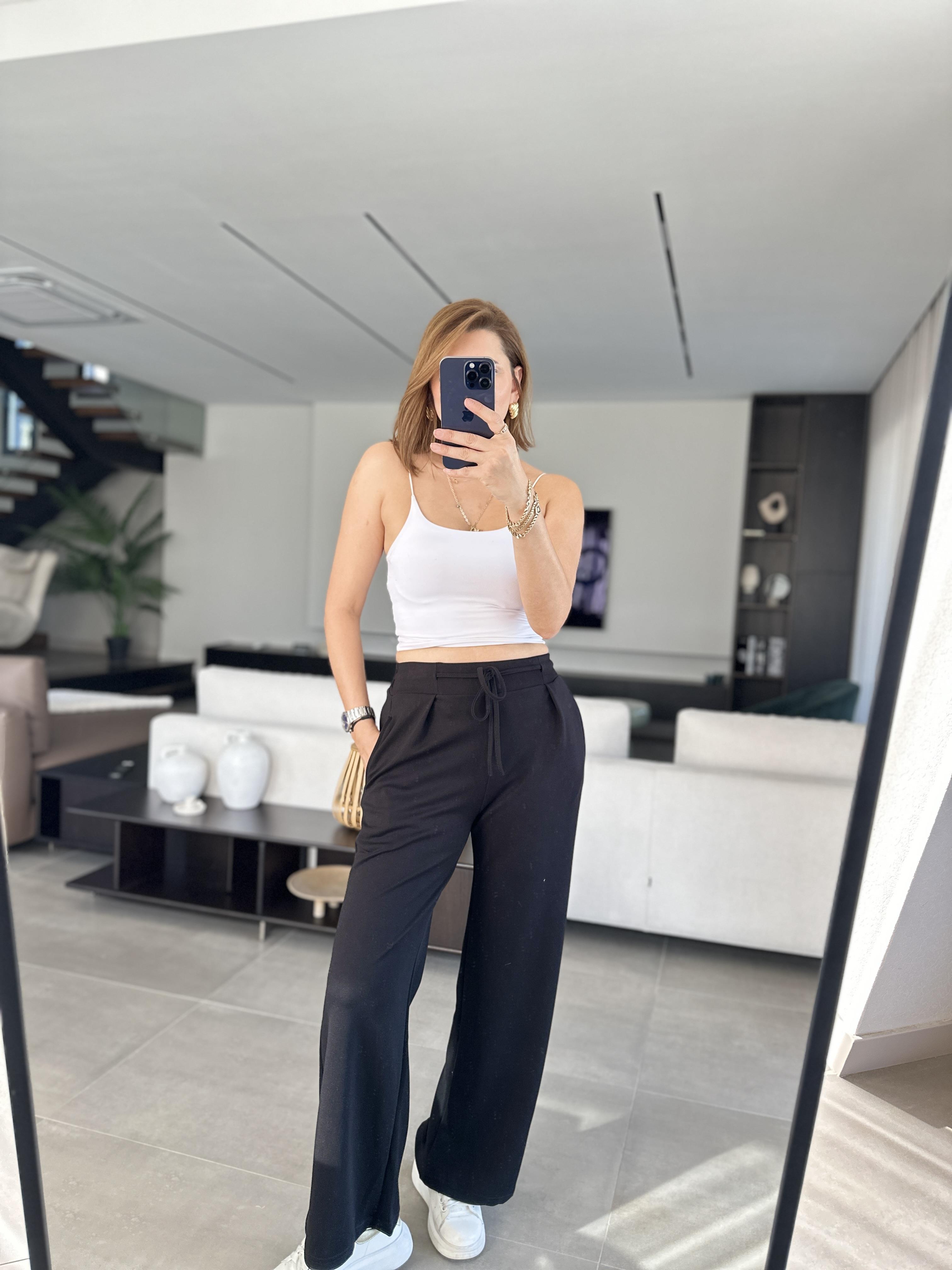 Bel Pile Detaylı Pantolon