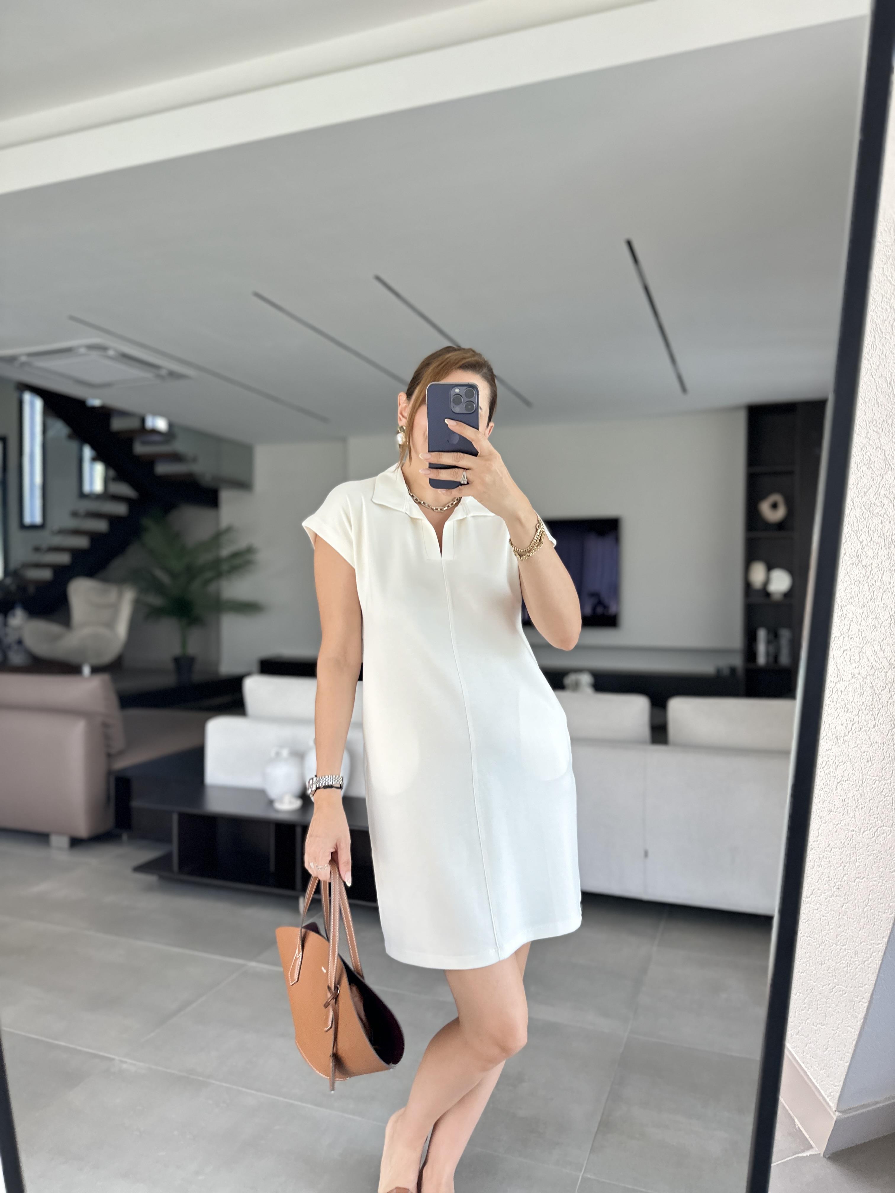 Beyaz Basic Polo Yaka Elbise