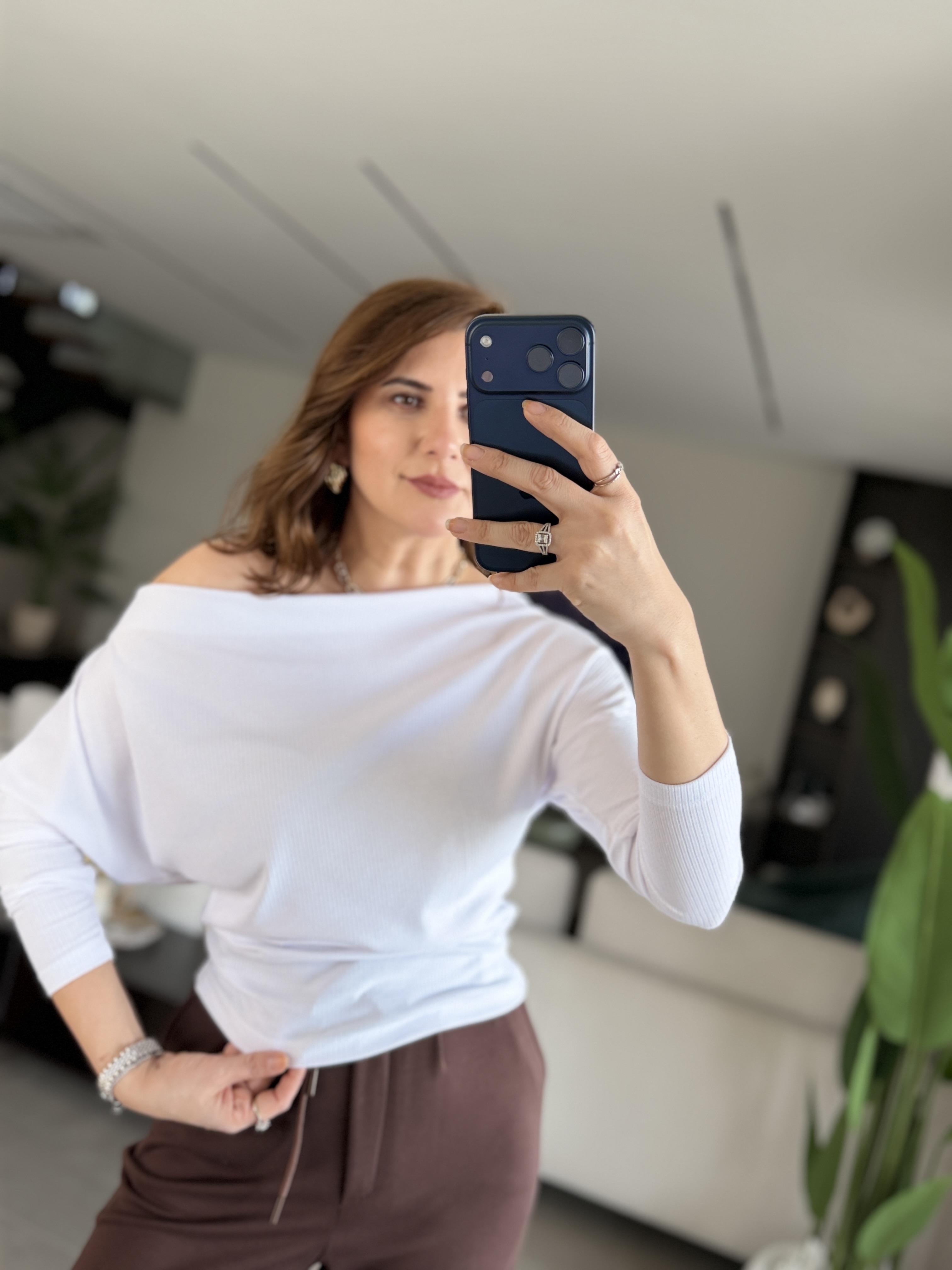 Beyaz Fitilli Kayık Yaka Bluz