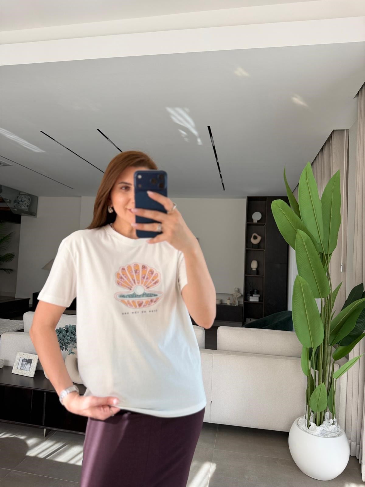 Beyaz İstiridye T-shirt