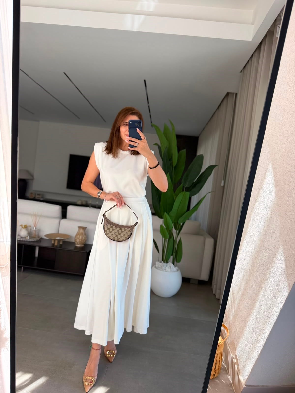 Beyaz Modal Etekli Vatkalı Bluz Takım