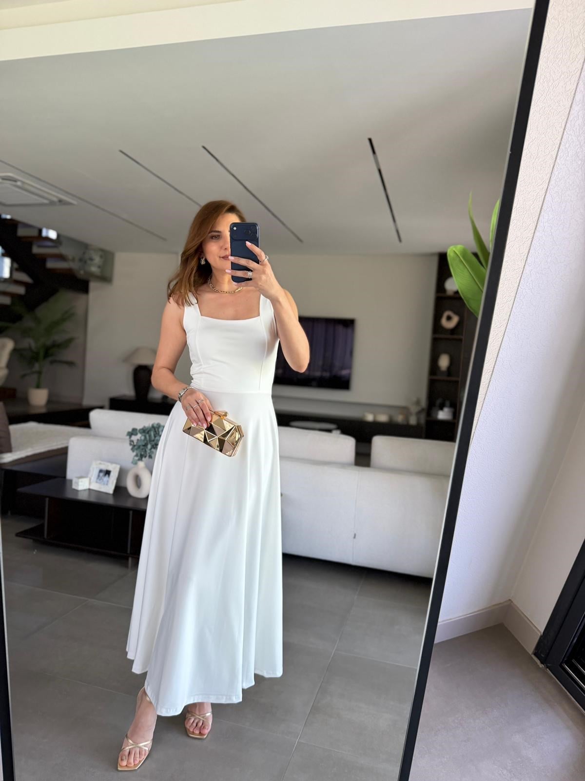 Beyaz Scuba Kemerli Elbise