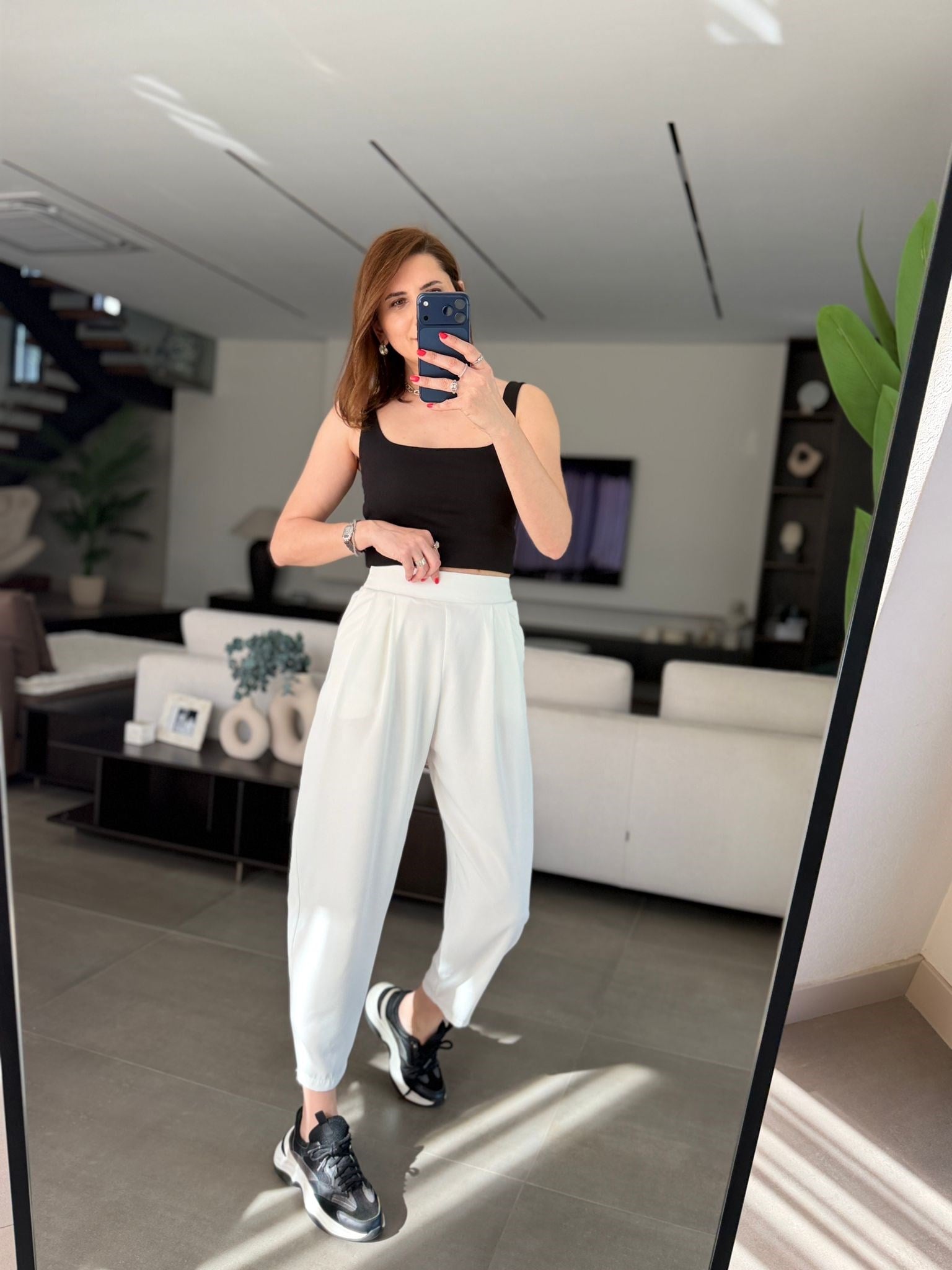 Beyaz Twill Bombeli Pantolon