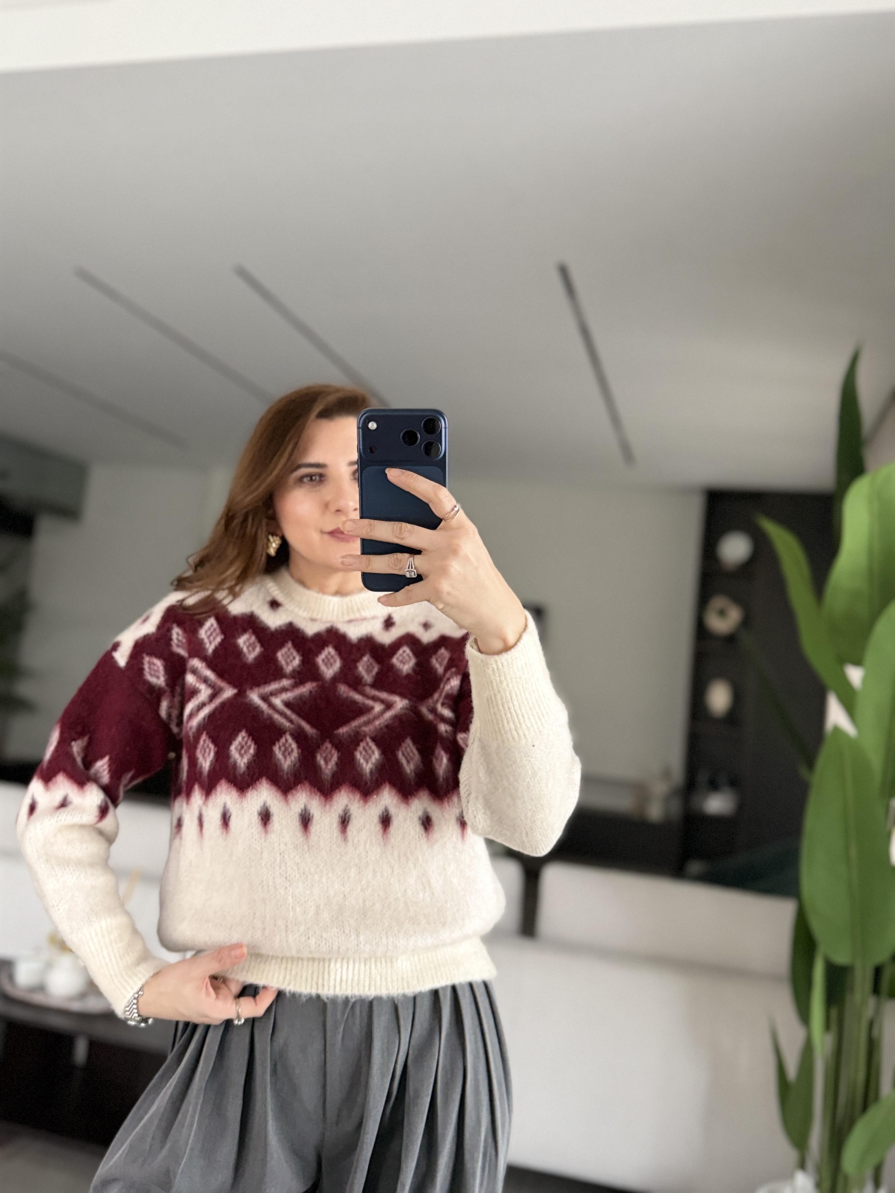 Bordo Sakallı Lara Kazak