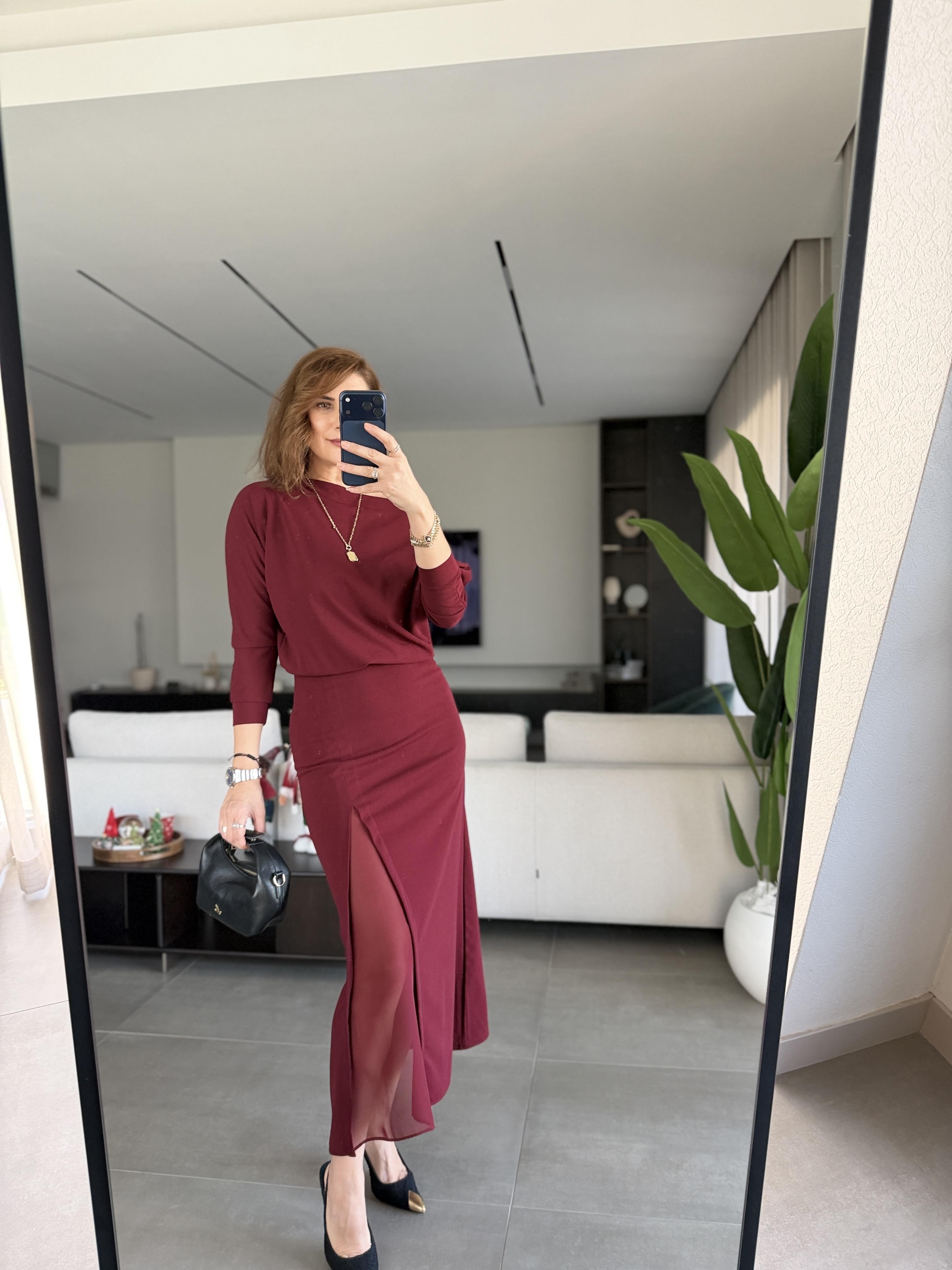 Bordo Şifon Yırtmaç Detay Elbise