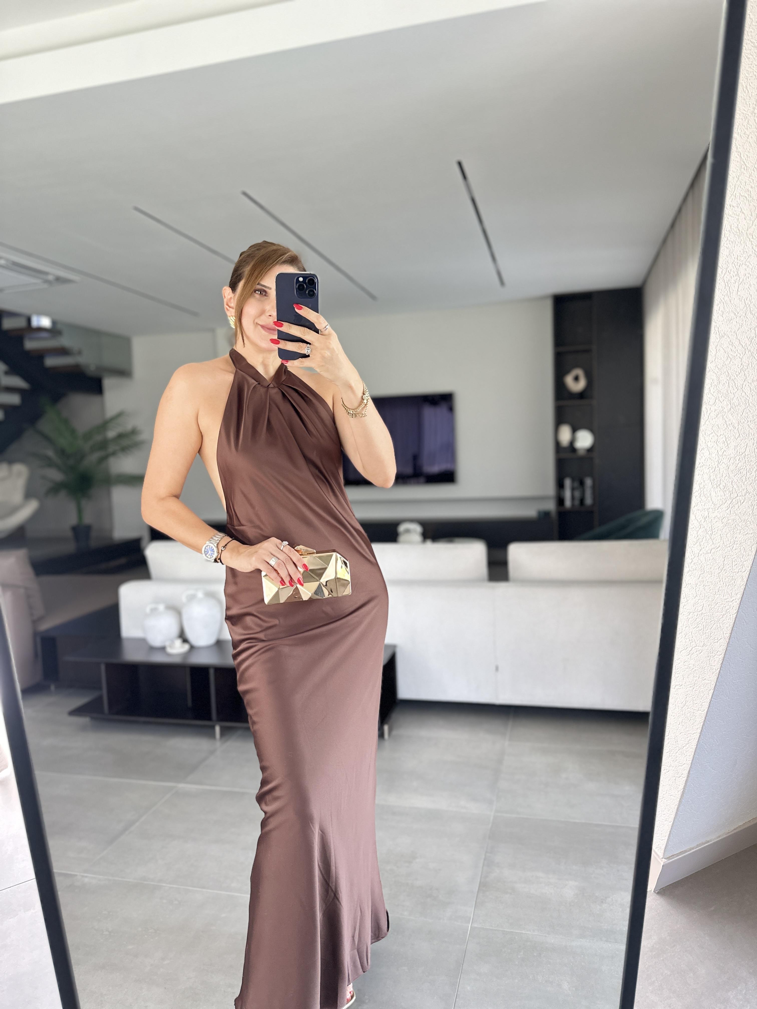 Boyundan Bağlamalı Saten Elbise