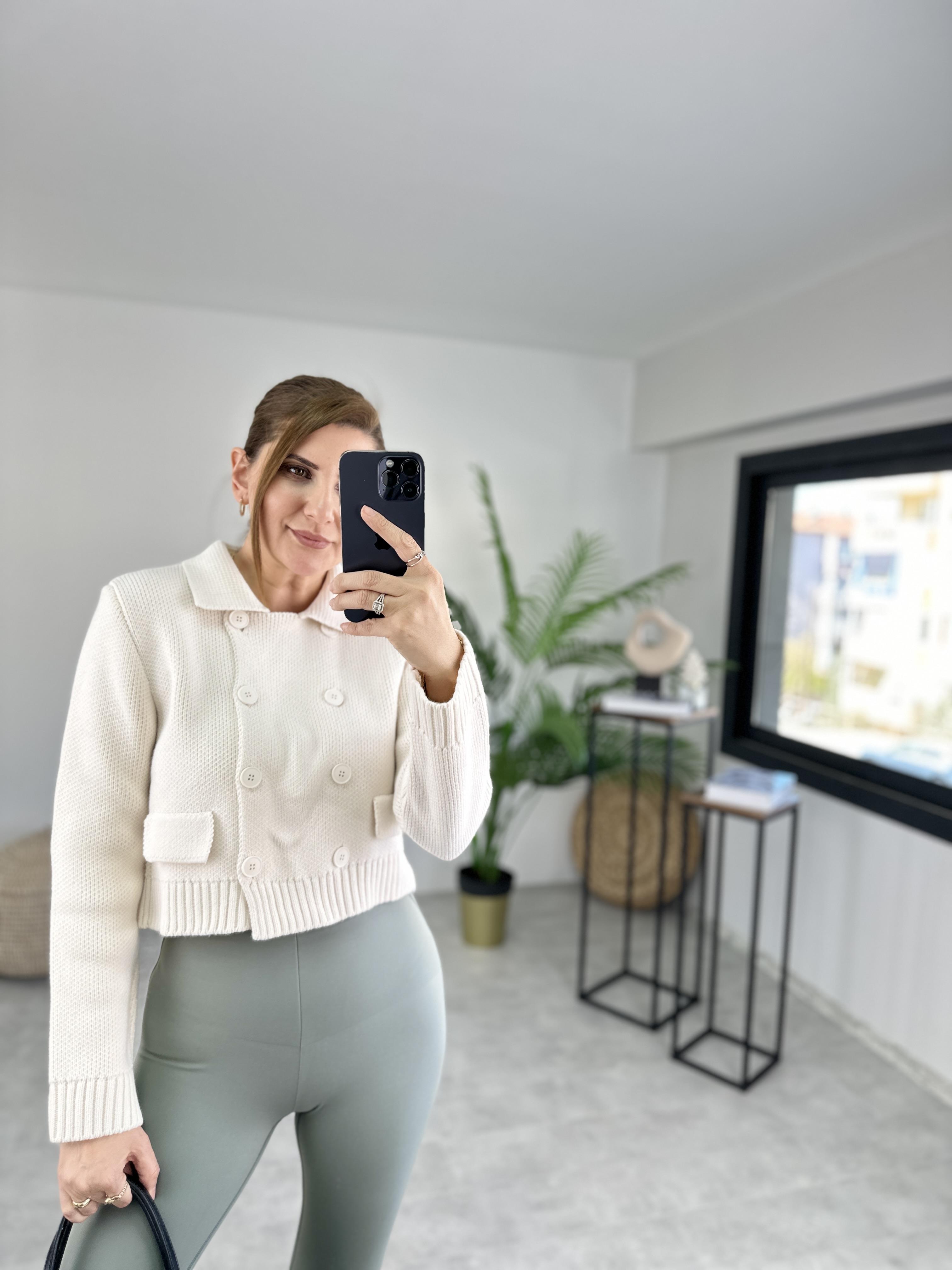 DÜĞMELİ CEP GÖRÜNÜMLÜ STANDART BEDEN HIRKA