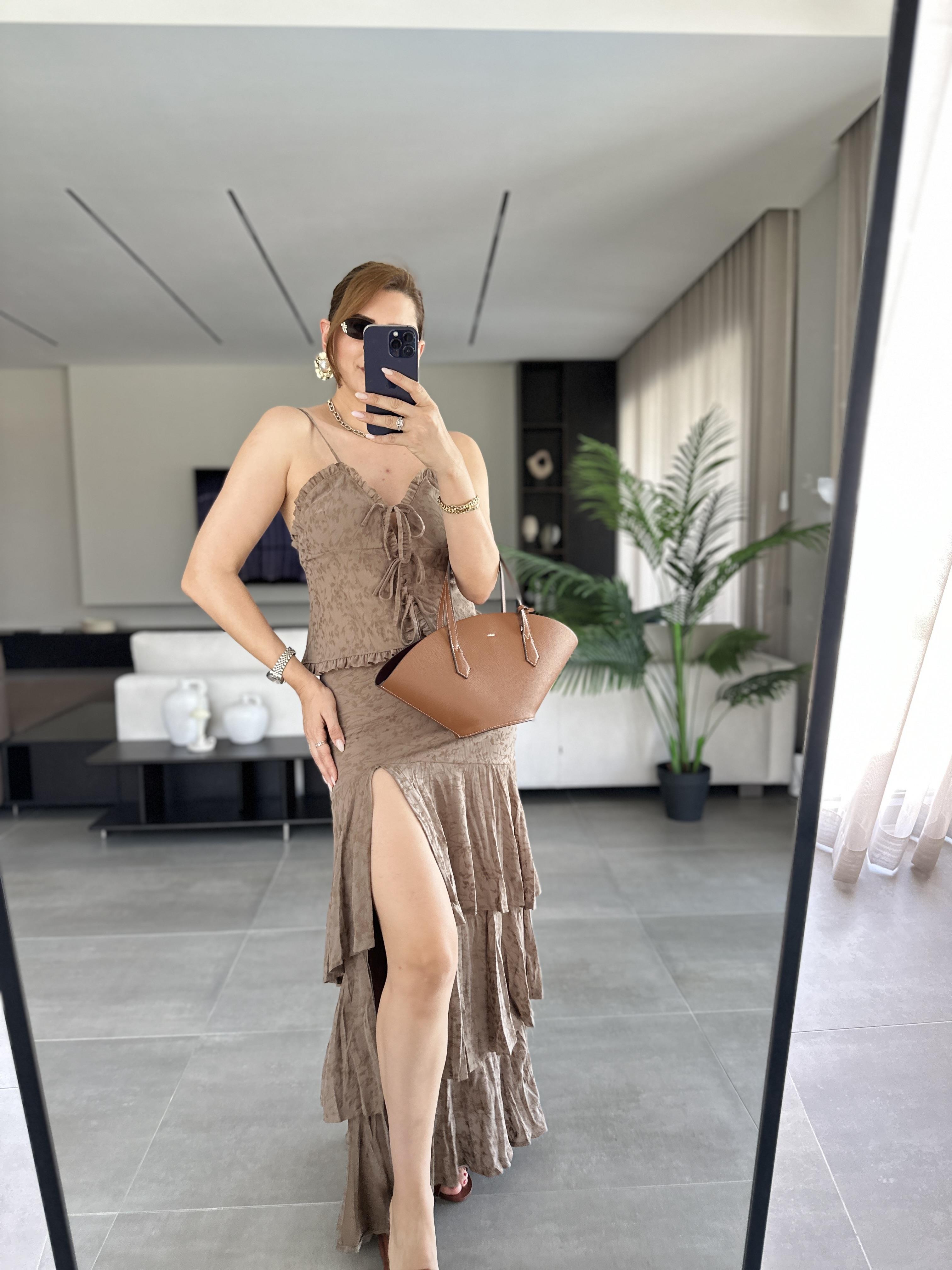 Fiyonk Detaylı Tül Etek Takım