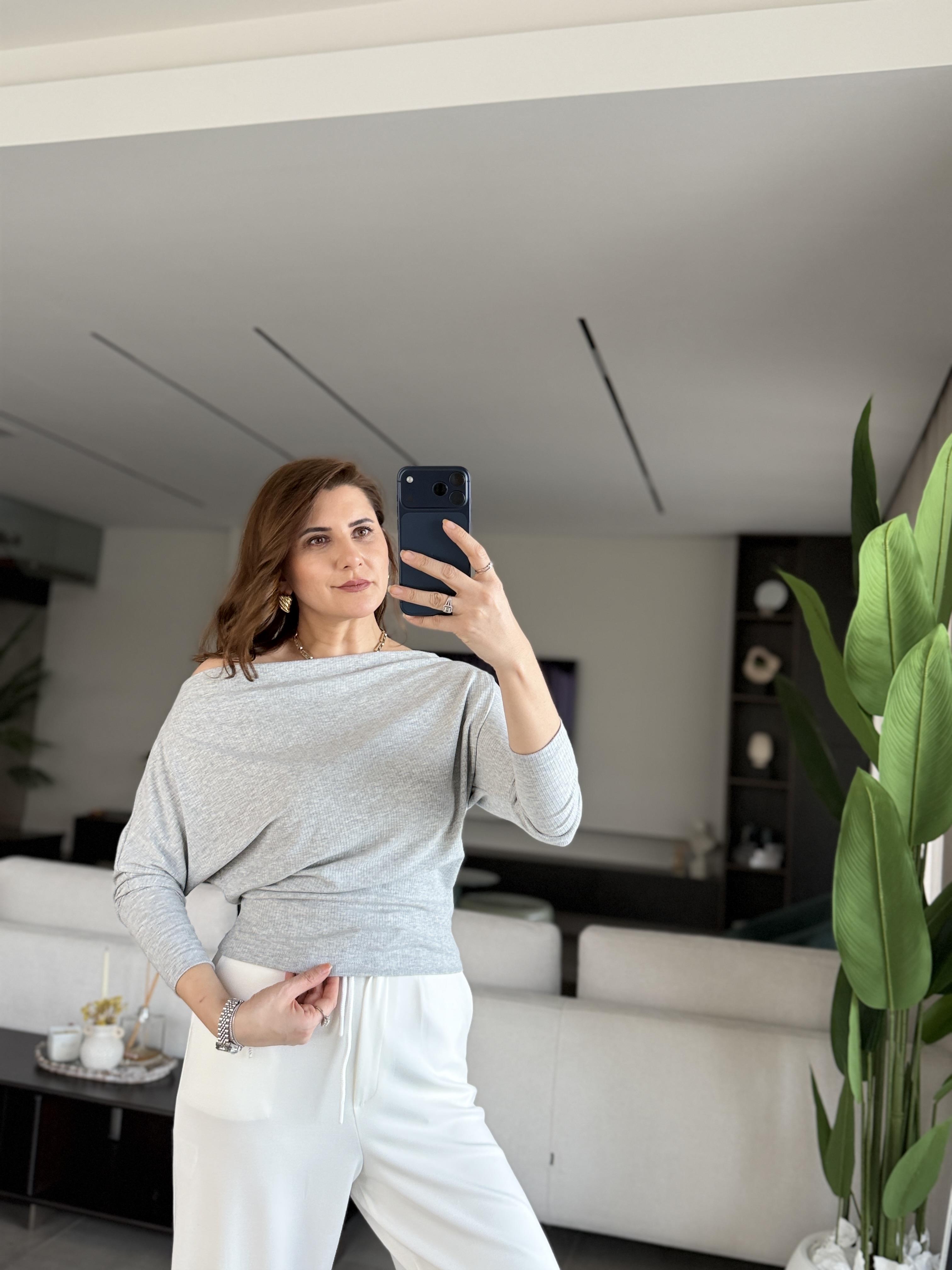 Gri Fitilli Kayık Yaka Bluz