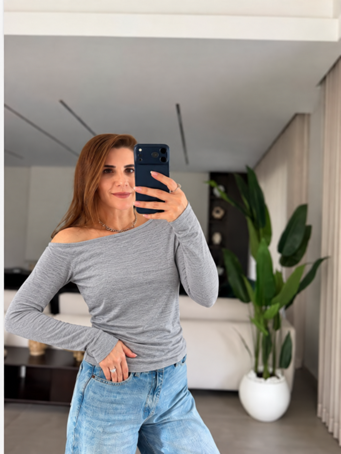 Gri Tek Omuz Açık Bluz