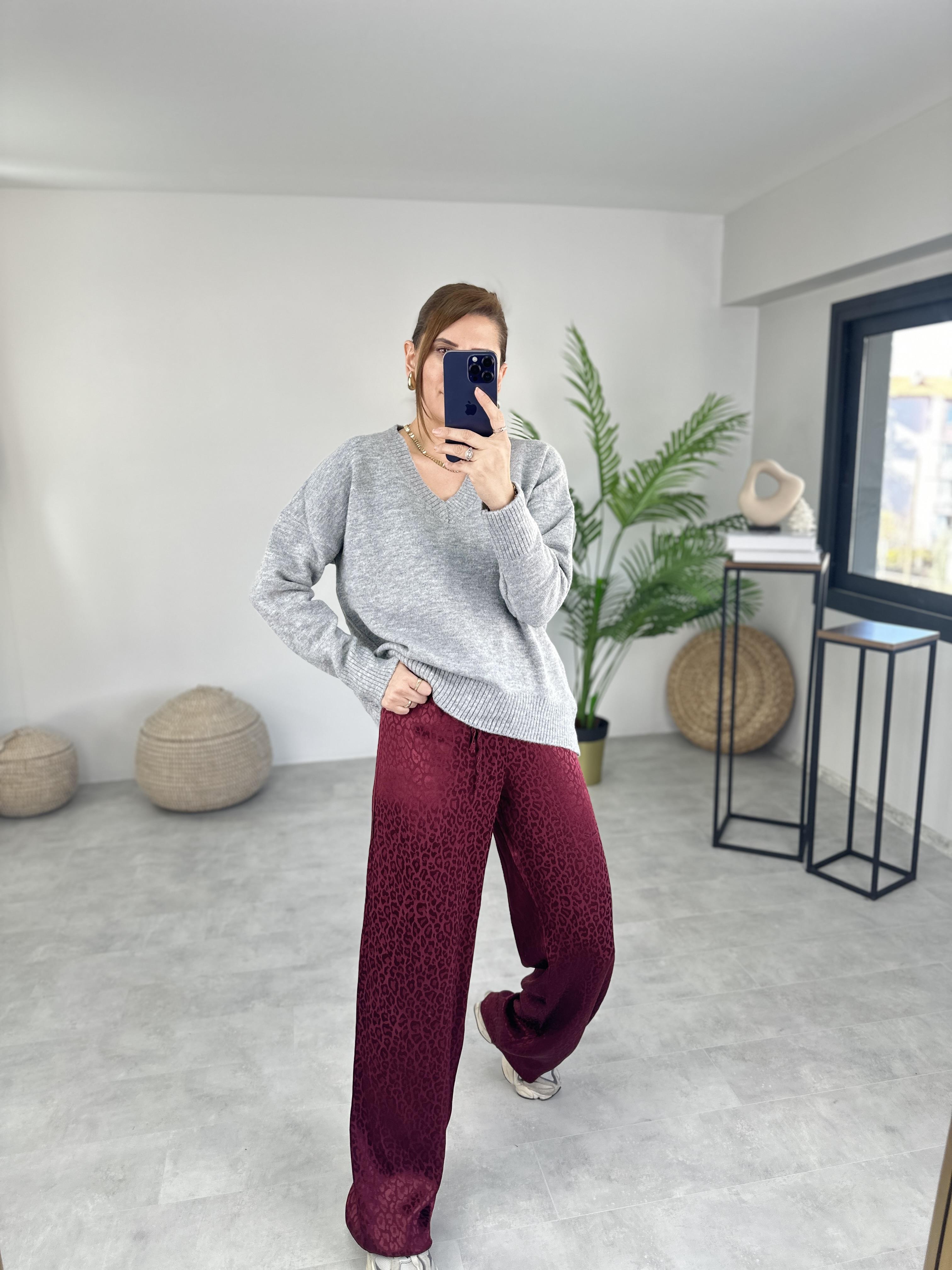 Gri V Yaka Rubik Kazak