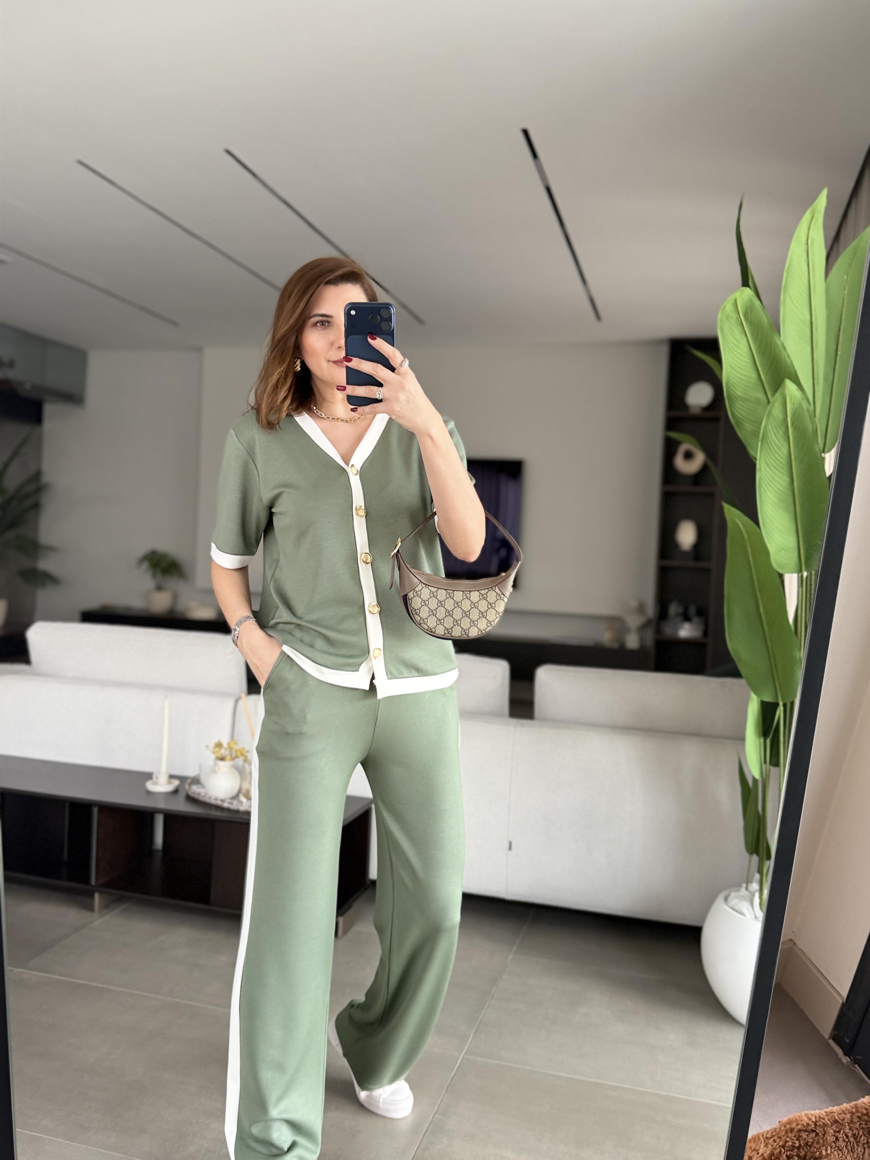 Haki Şerit Detaylı Düğmeli Takım