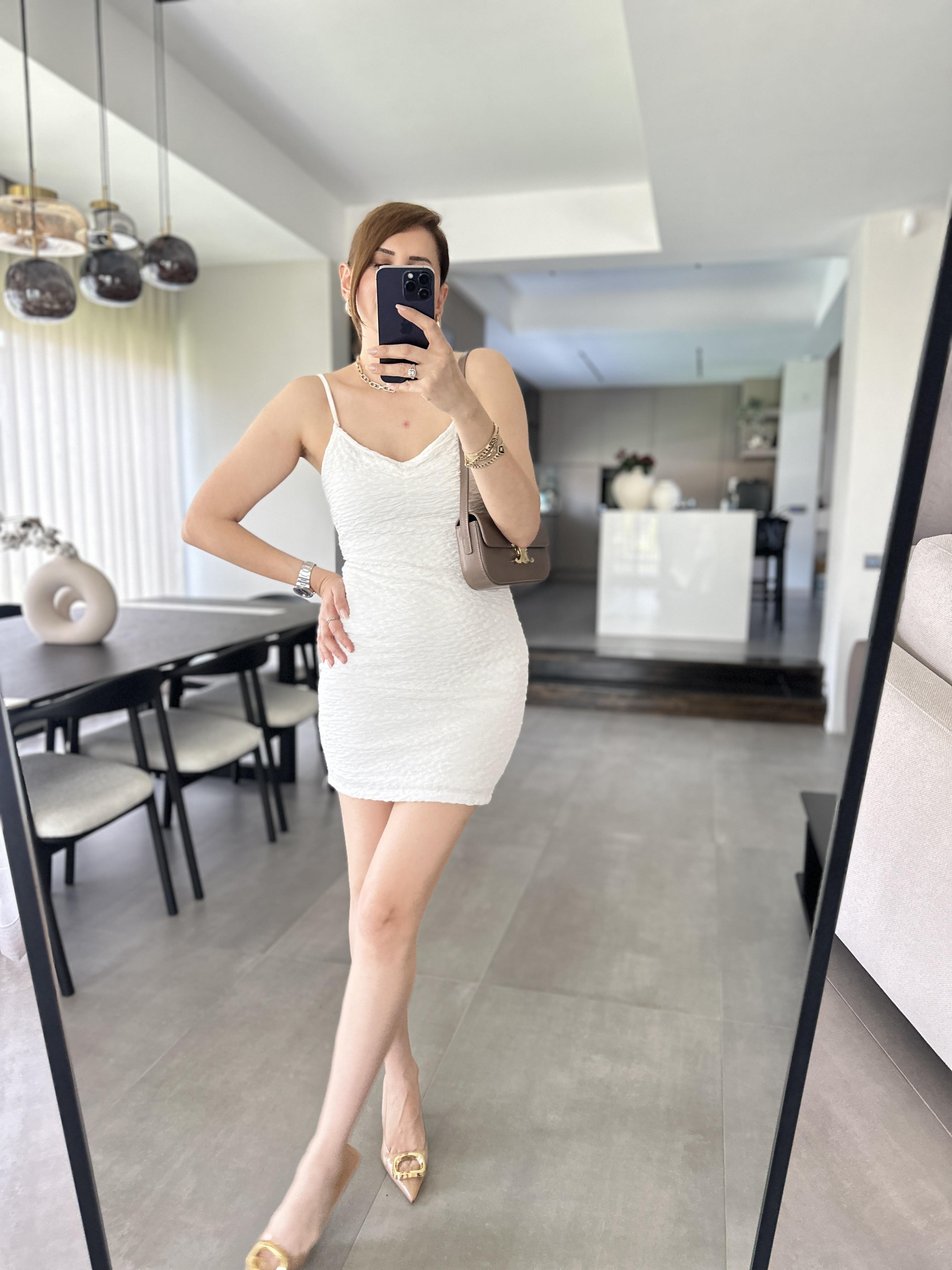 İp Askılı Astarlı Dokulu Elbise