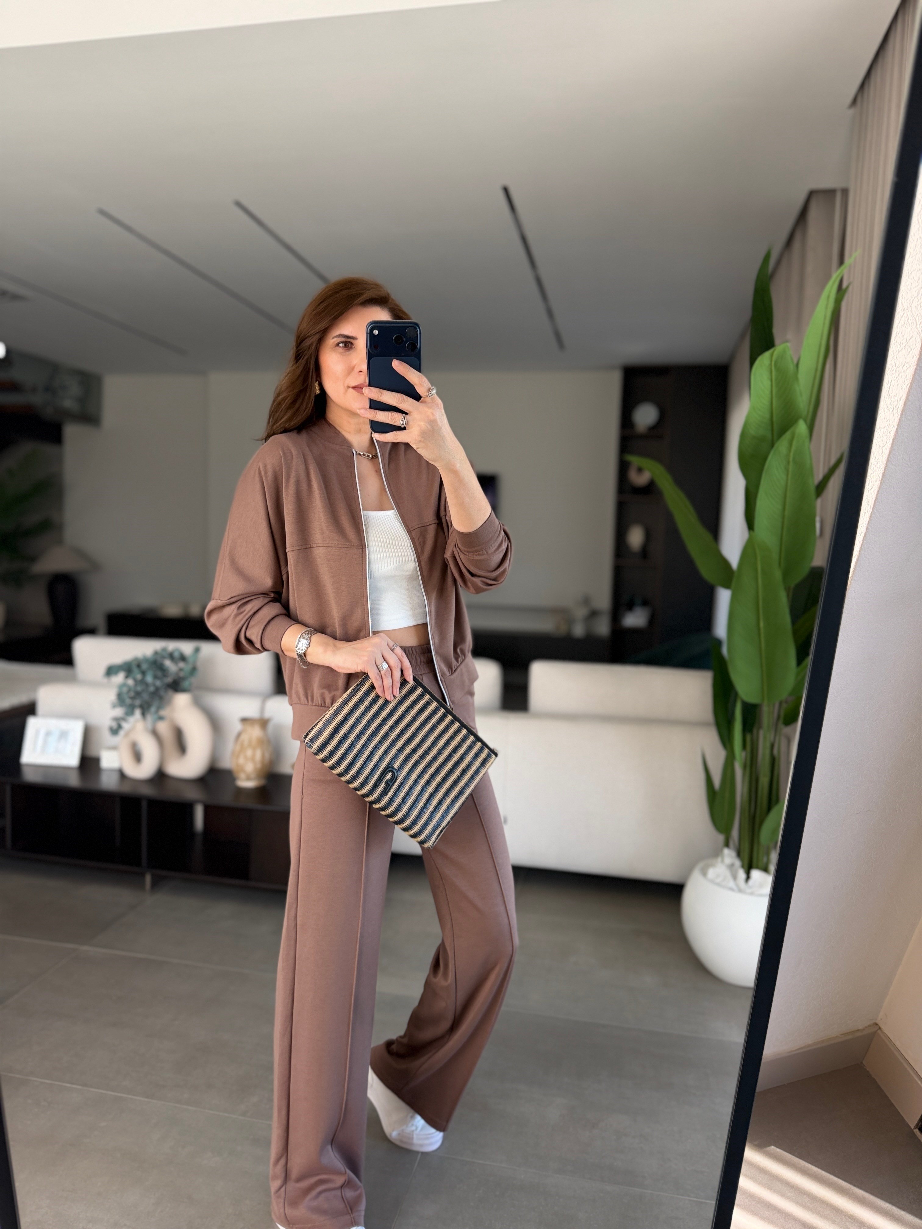 Kahverengi Dikiş Detaylı Ceket Takım