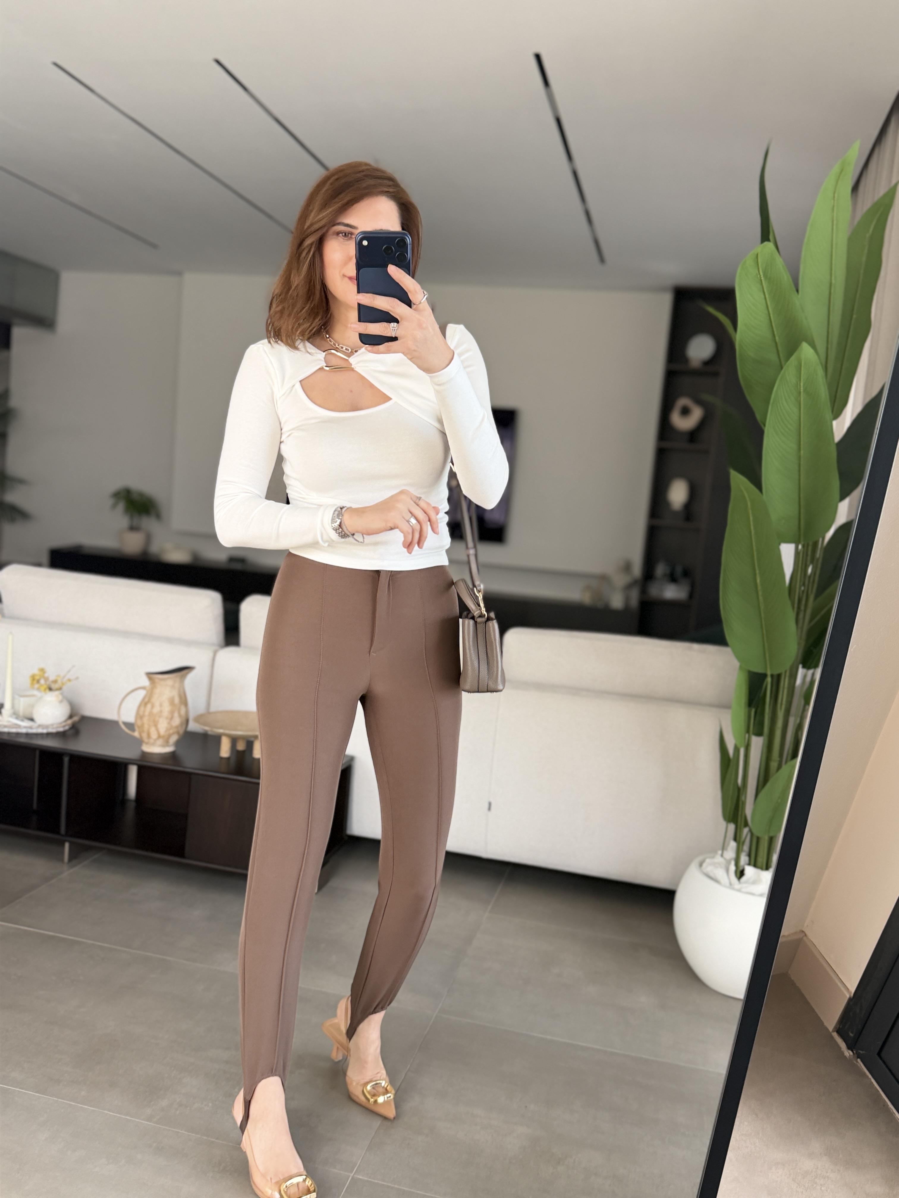 Kahverengi Paça Lastikli Düğmeli Pantolon