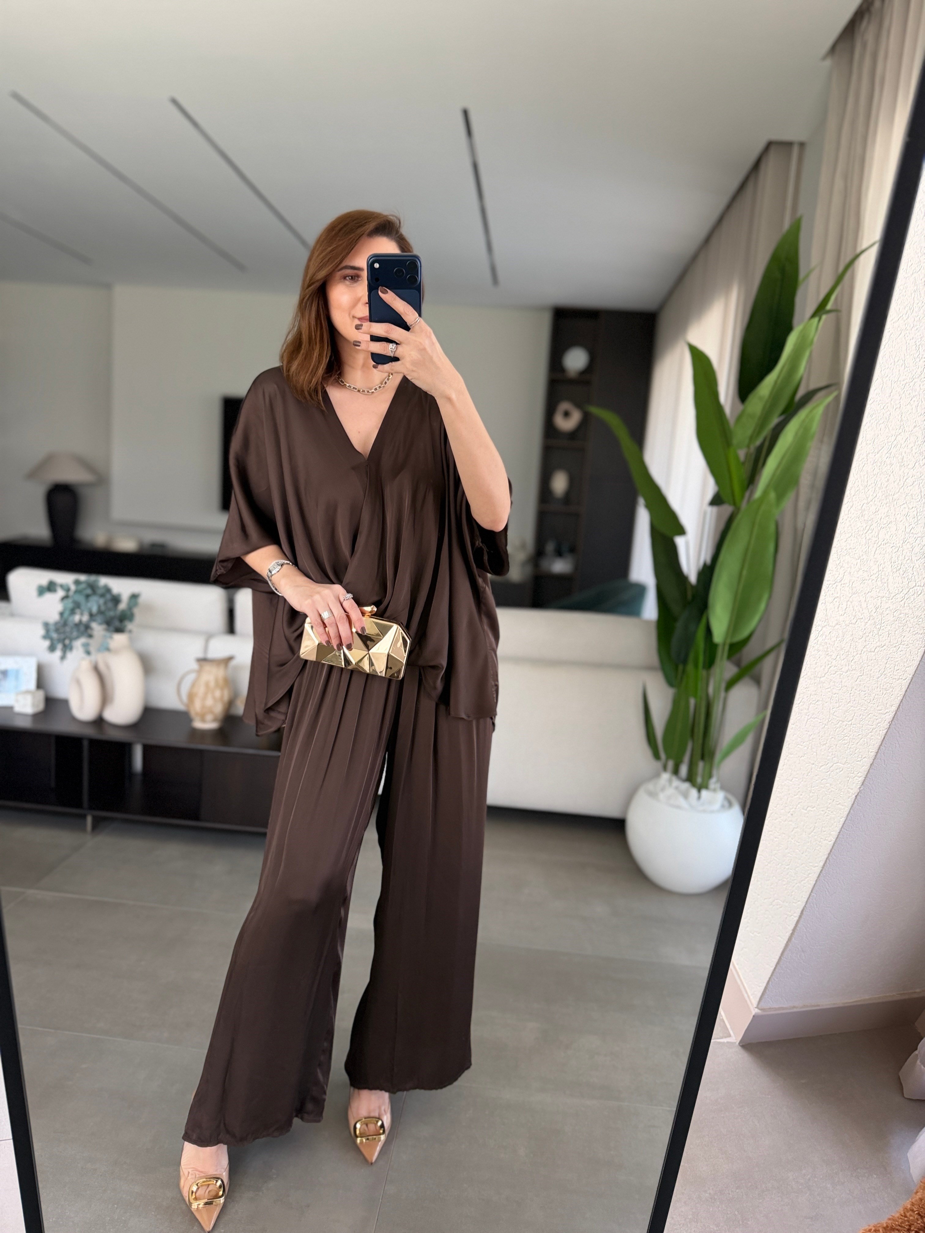 Kahverengi Venezia Premium İpek Saten Takım