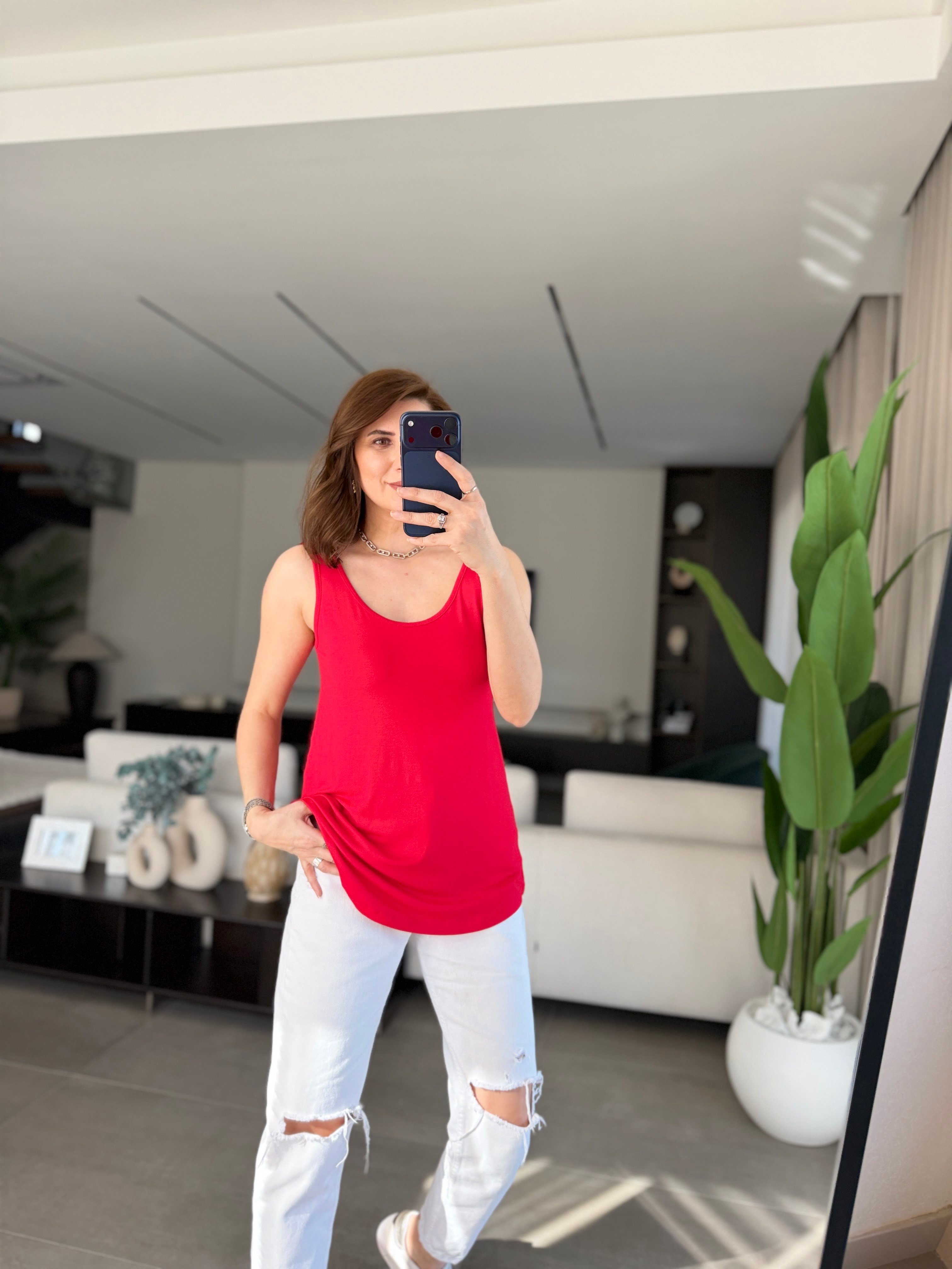 Kırmızı Rahat Kolsuz Atlet